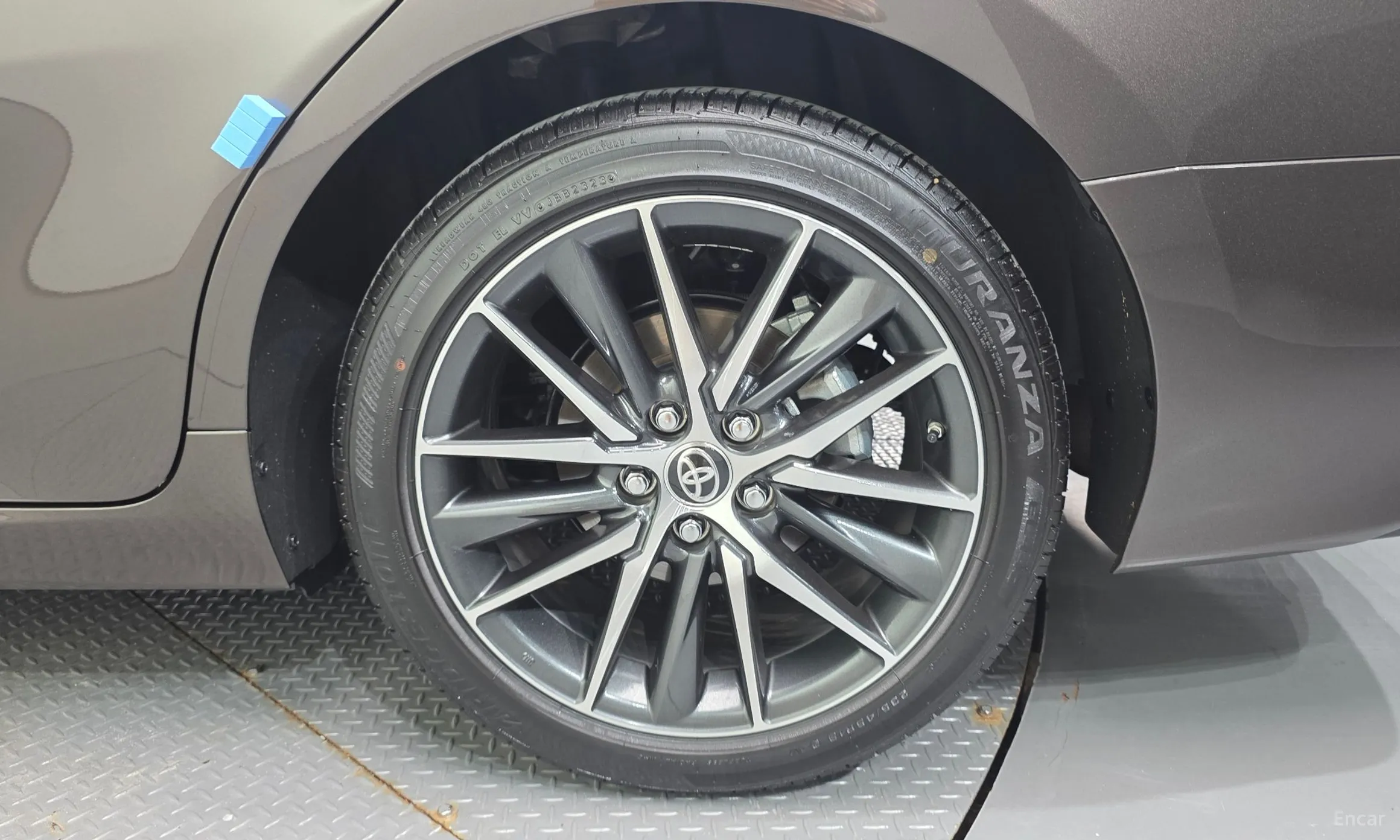 Toyota Camry (XV70) превью 5