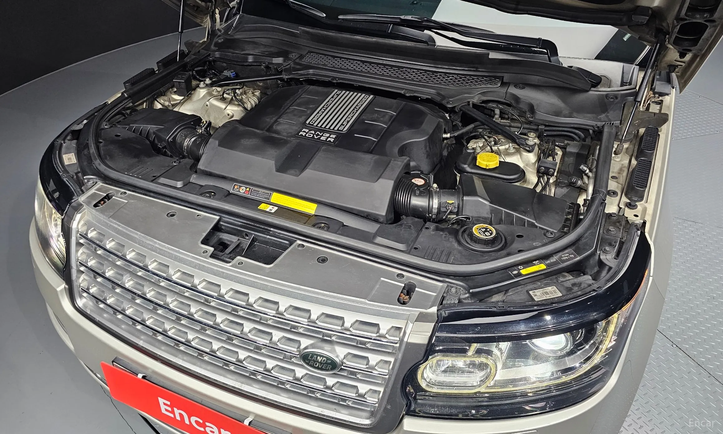 Land Rover Range Rover 4th Generation превью 6