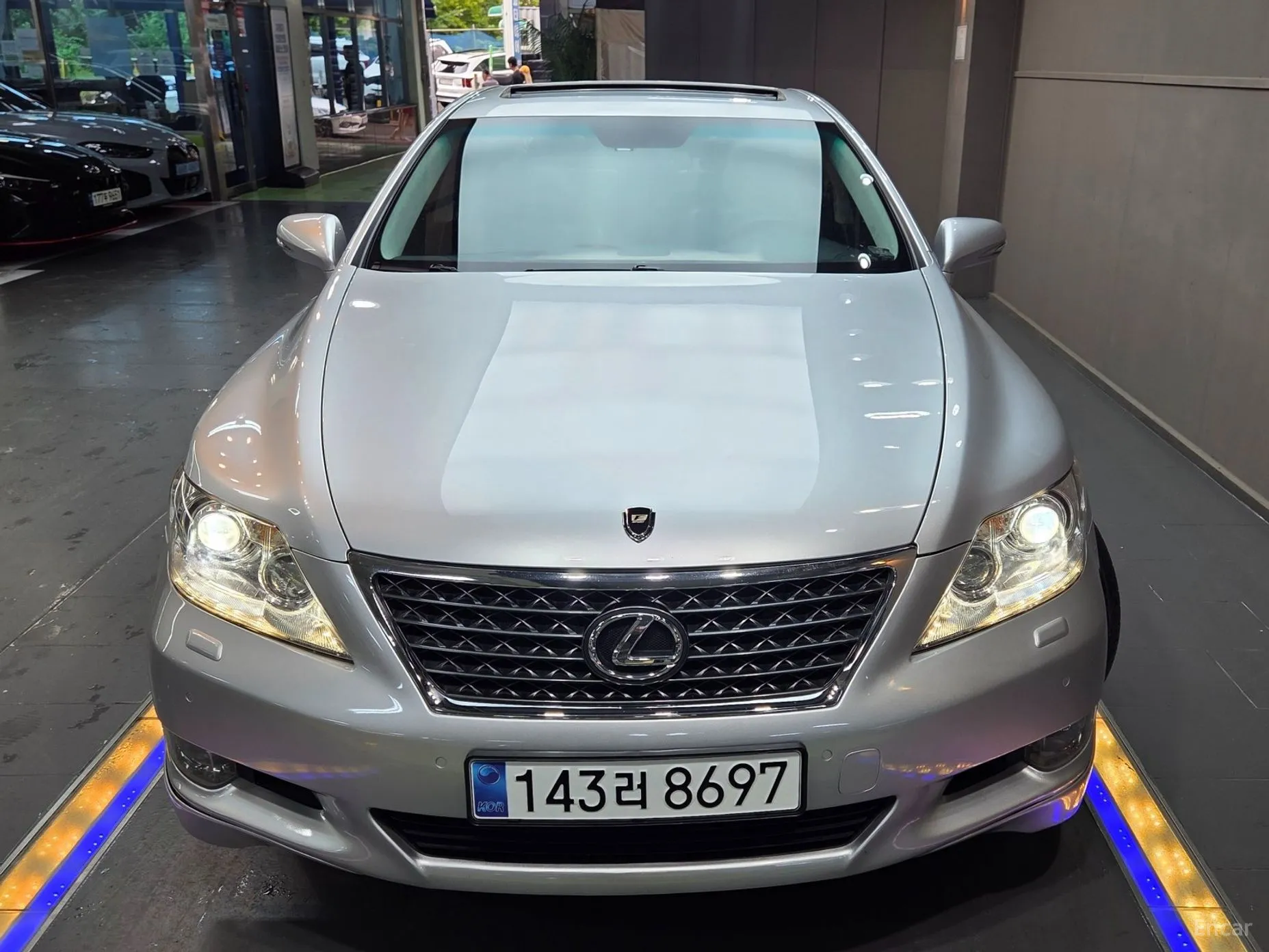 Lexus LS460 превью 3