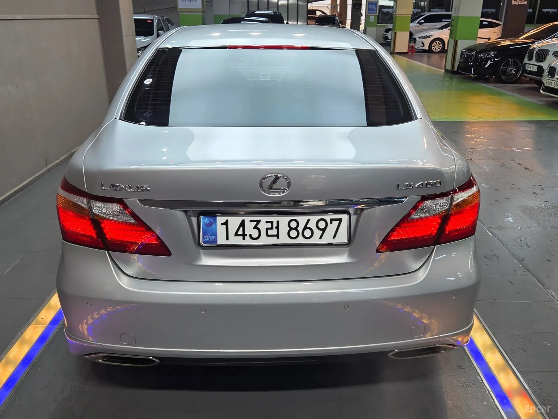 Lexus LS460 превью 6