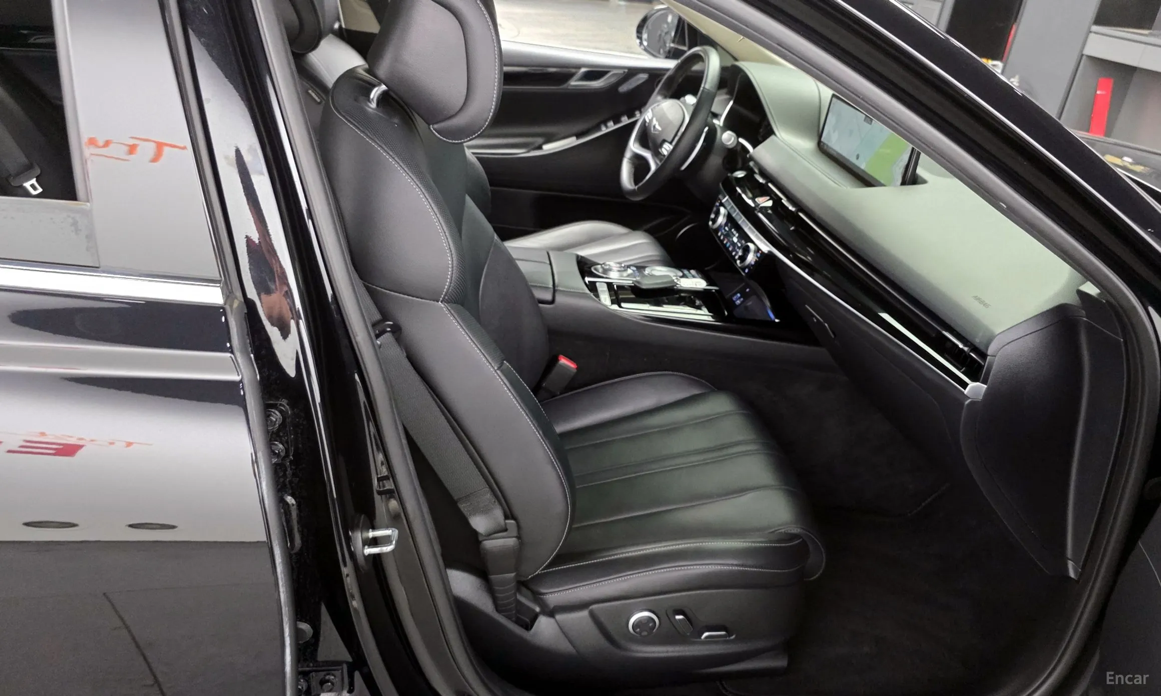 Genesis G80 (RG3) превью 12
