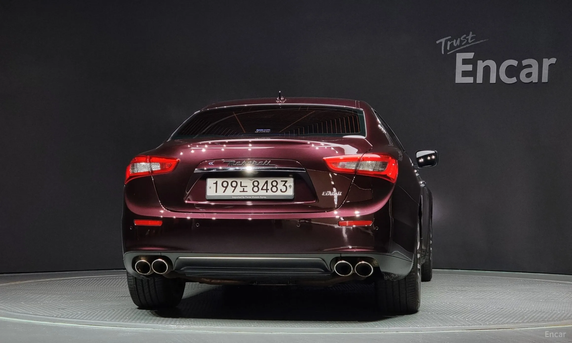 Maserati Ghibli превью 4