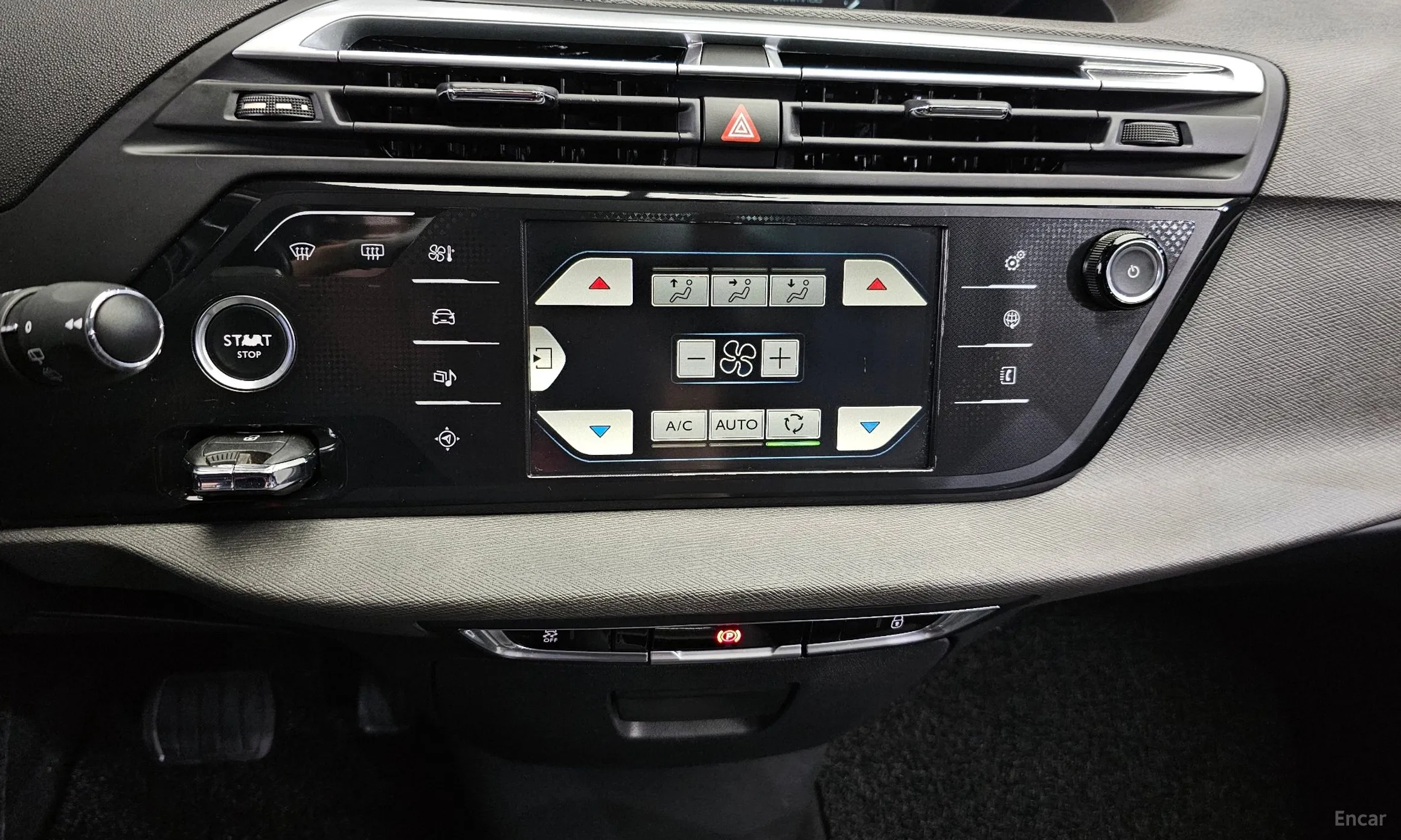 Citroën/DS Grand C4 Picasso превью 14