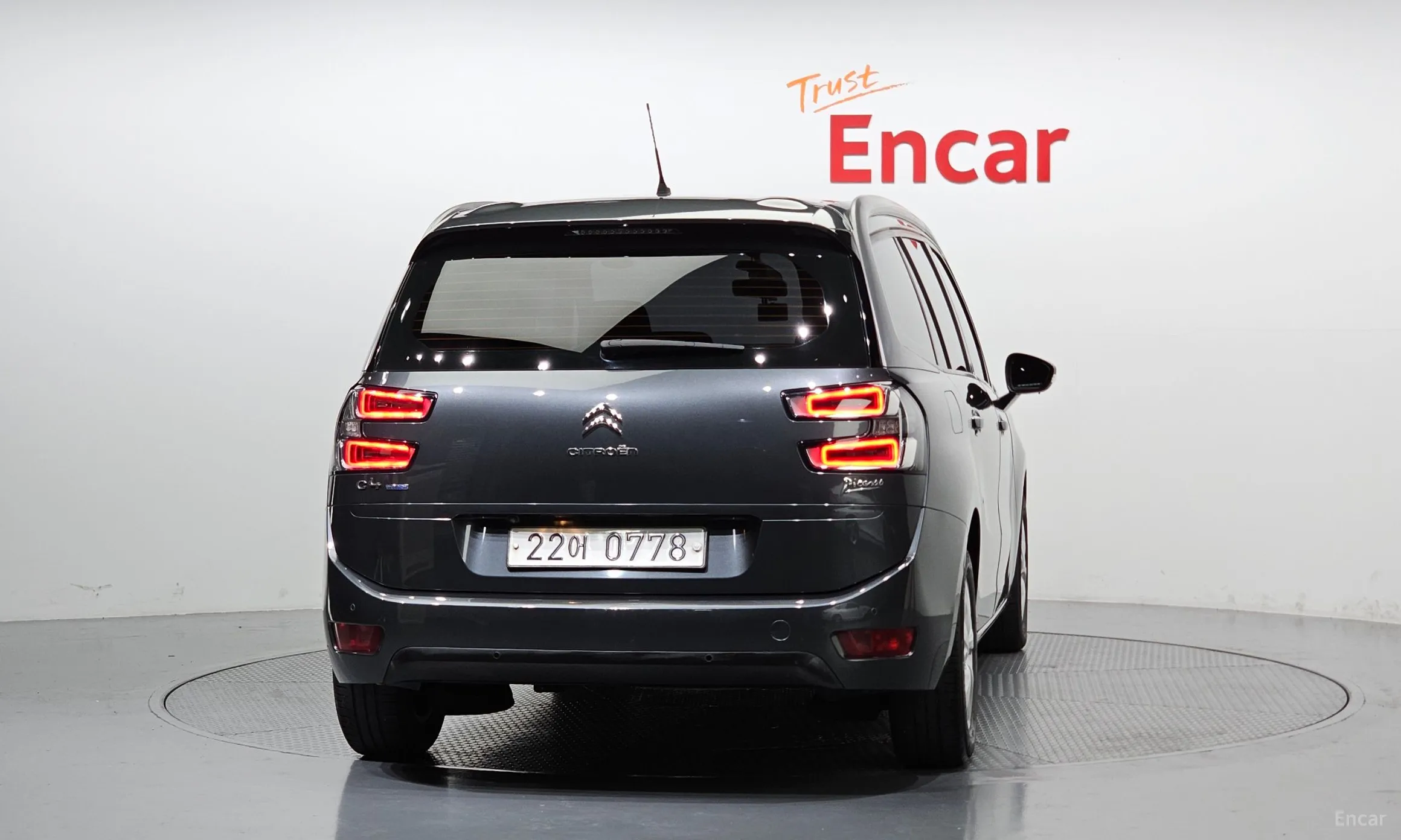 Citroën/DS Grand C4 Picasso превью 4