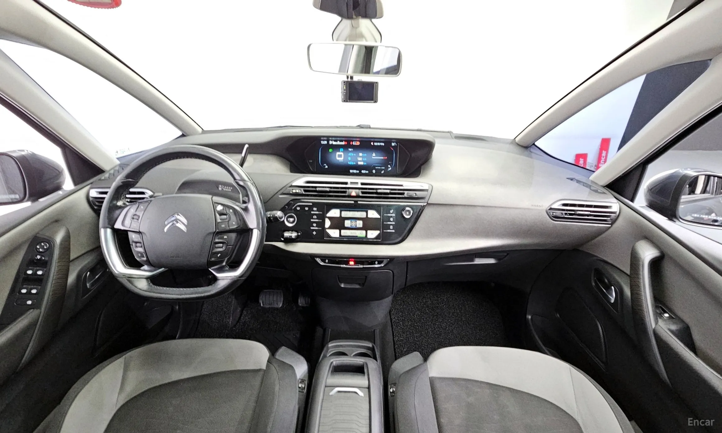 Citroën/DS Grand C4 Picasso превью 7