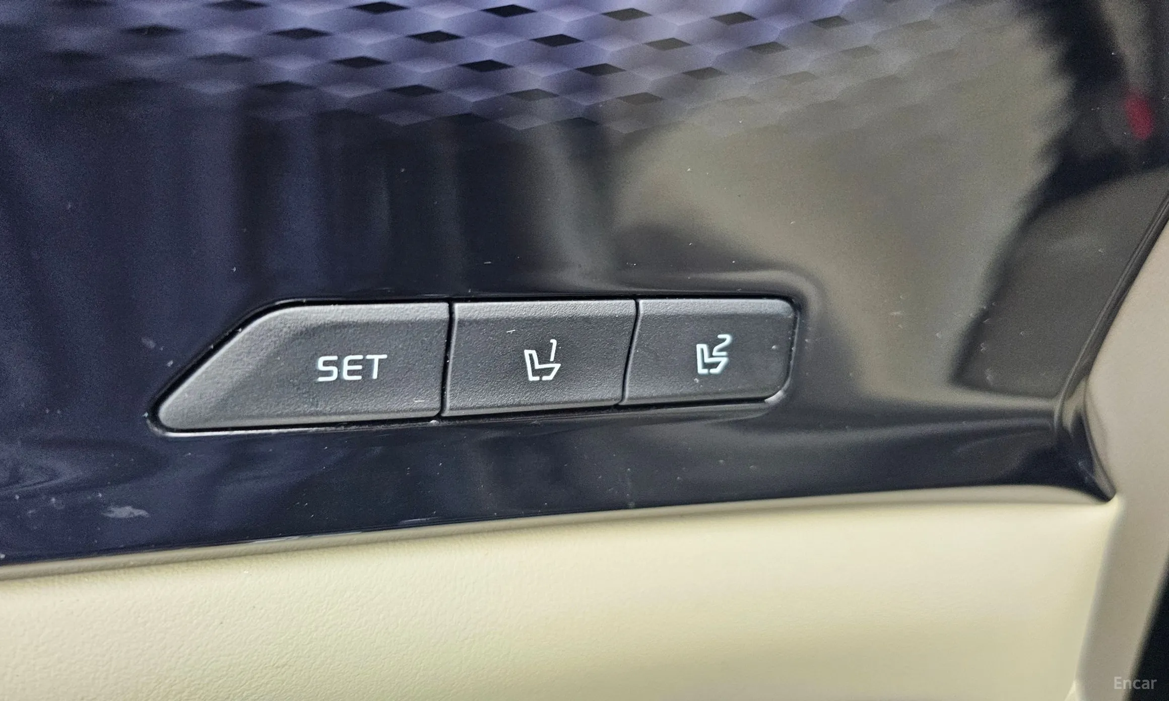 Kia Carnival Gen 4 превью 16