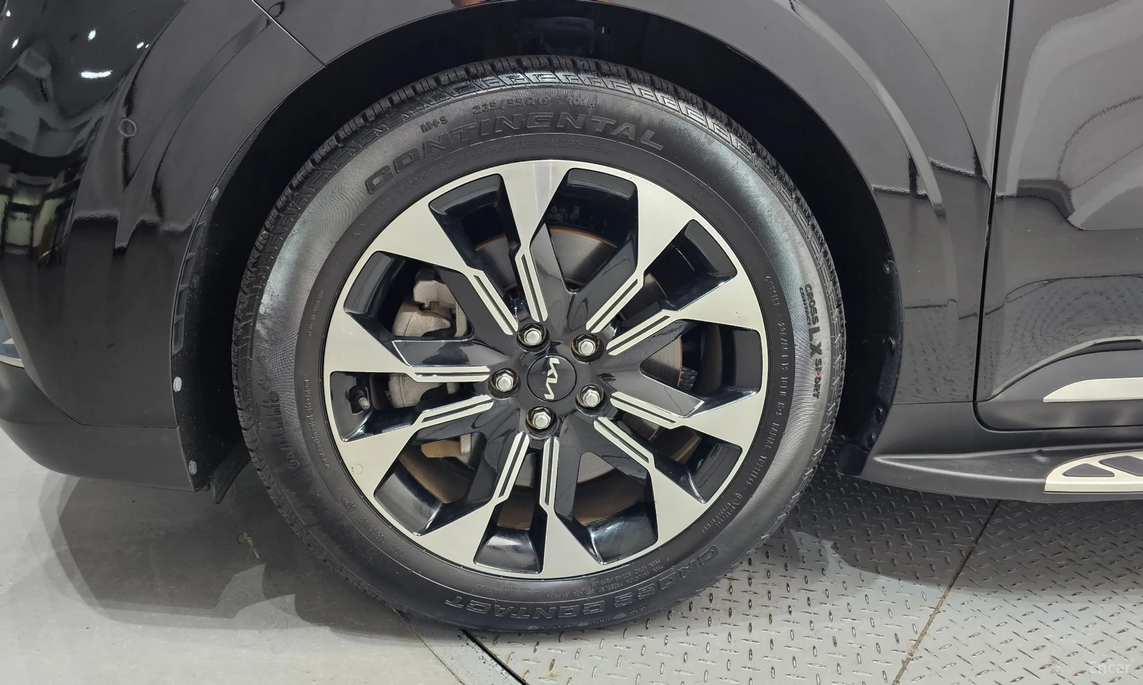 Kia Carnival Gen 4 превью 5