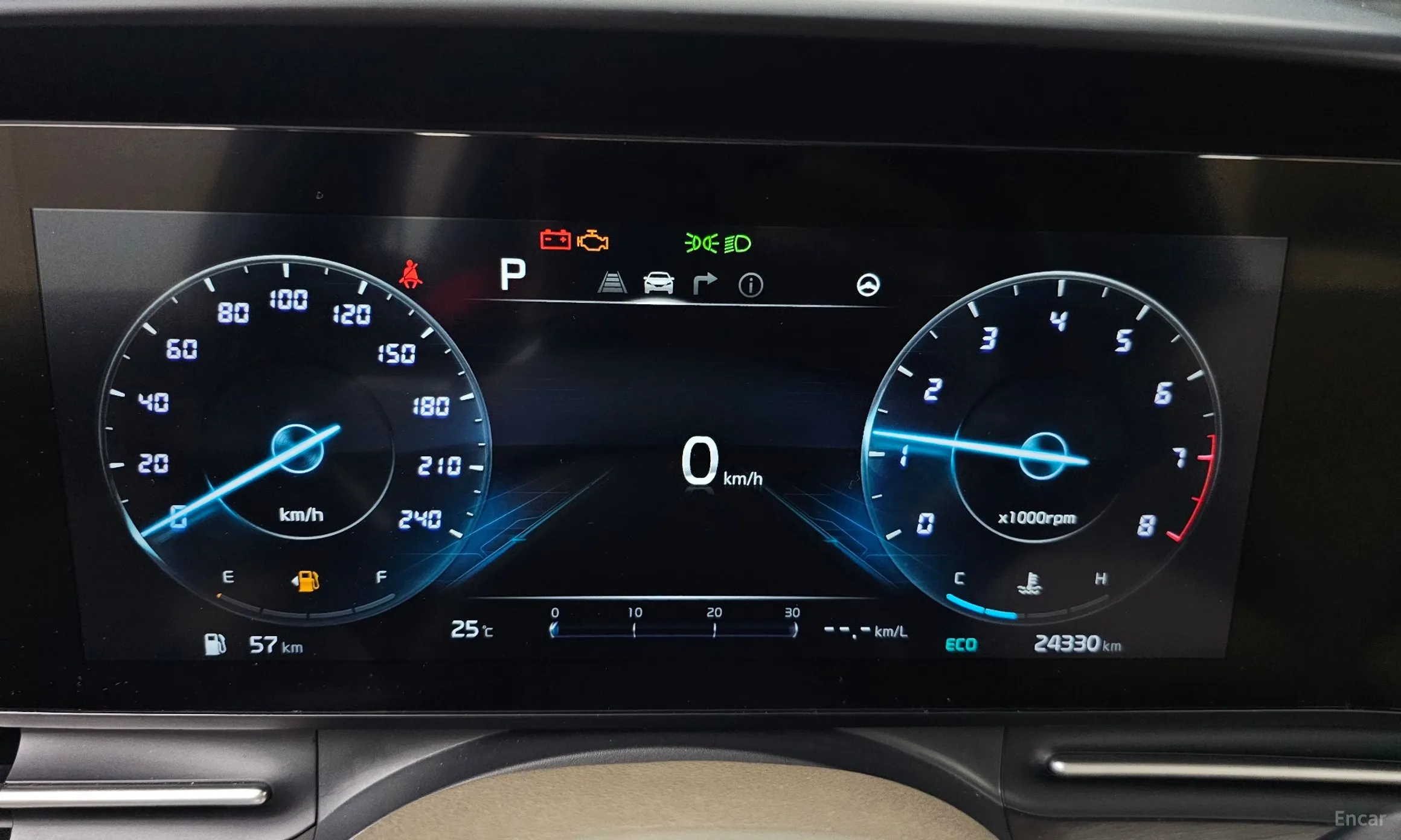 Kia Carnival Gen 4 превью 8