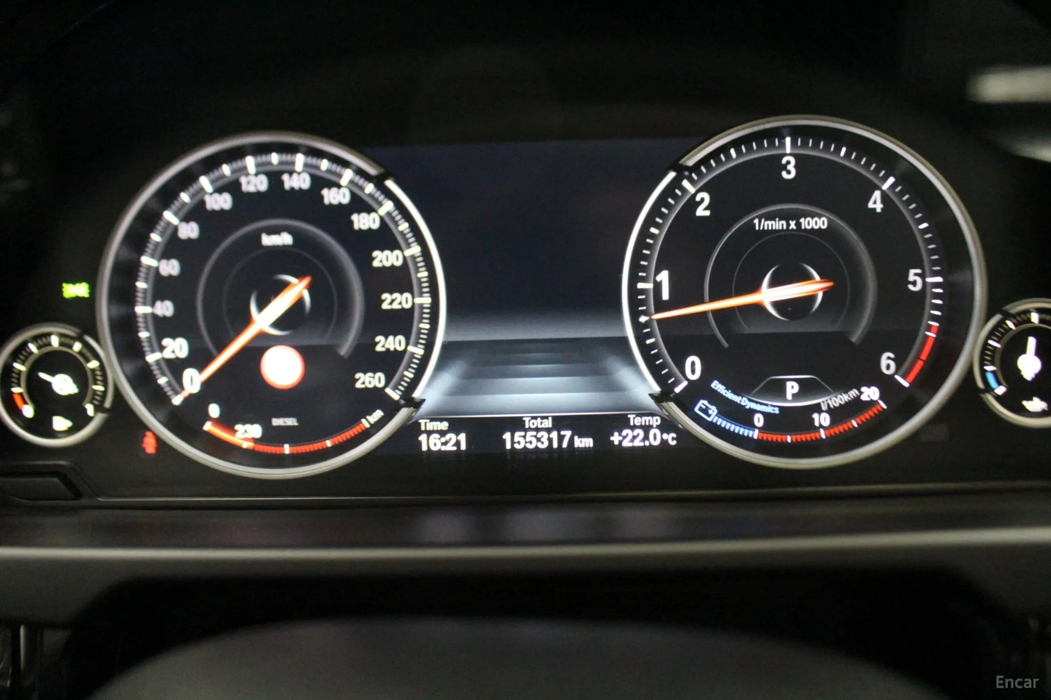 BMW X6 (F16) превью 8