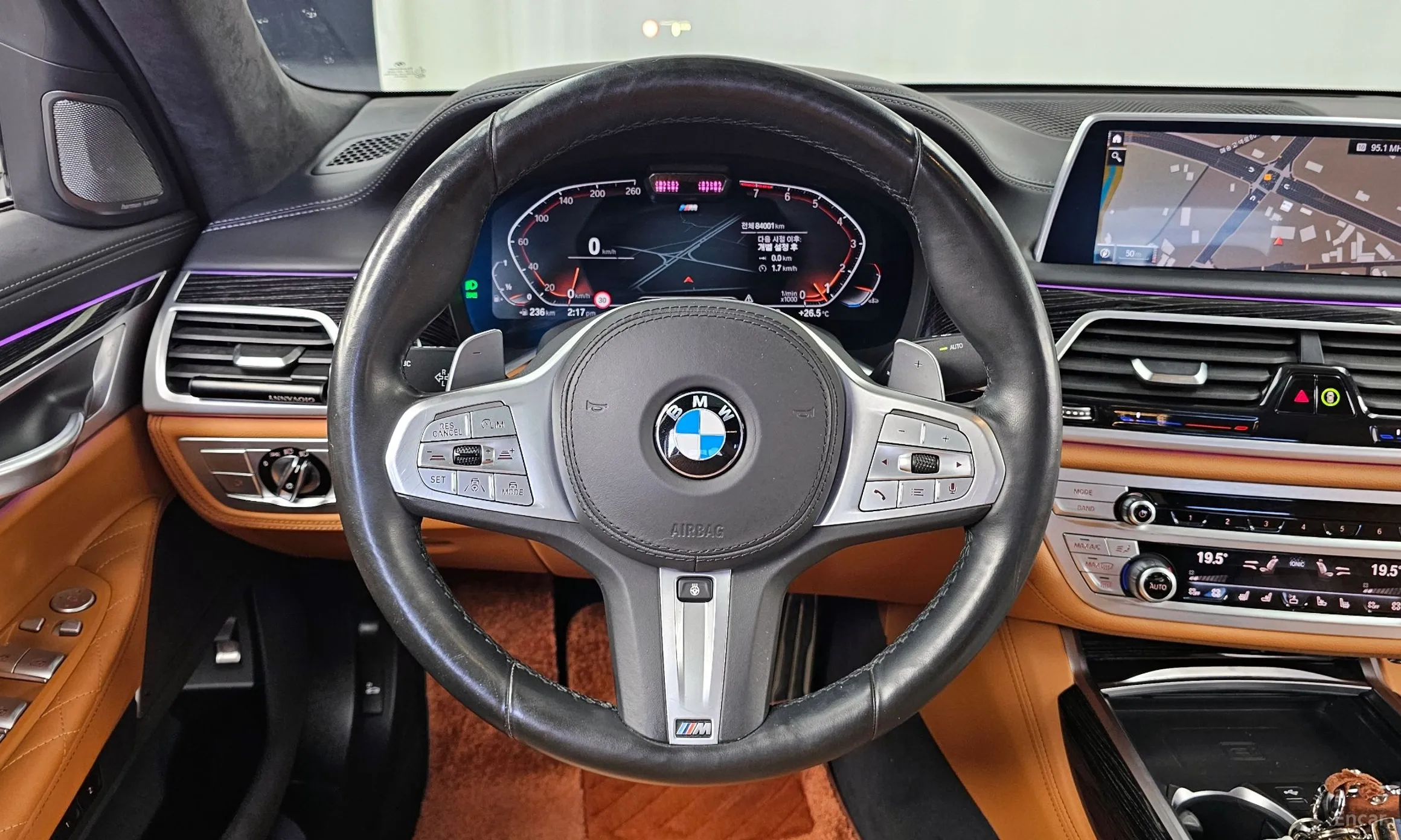 BMW 7 Series (G11) превью 13