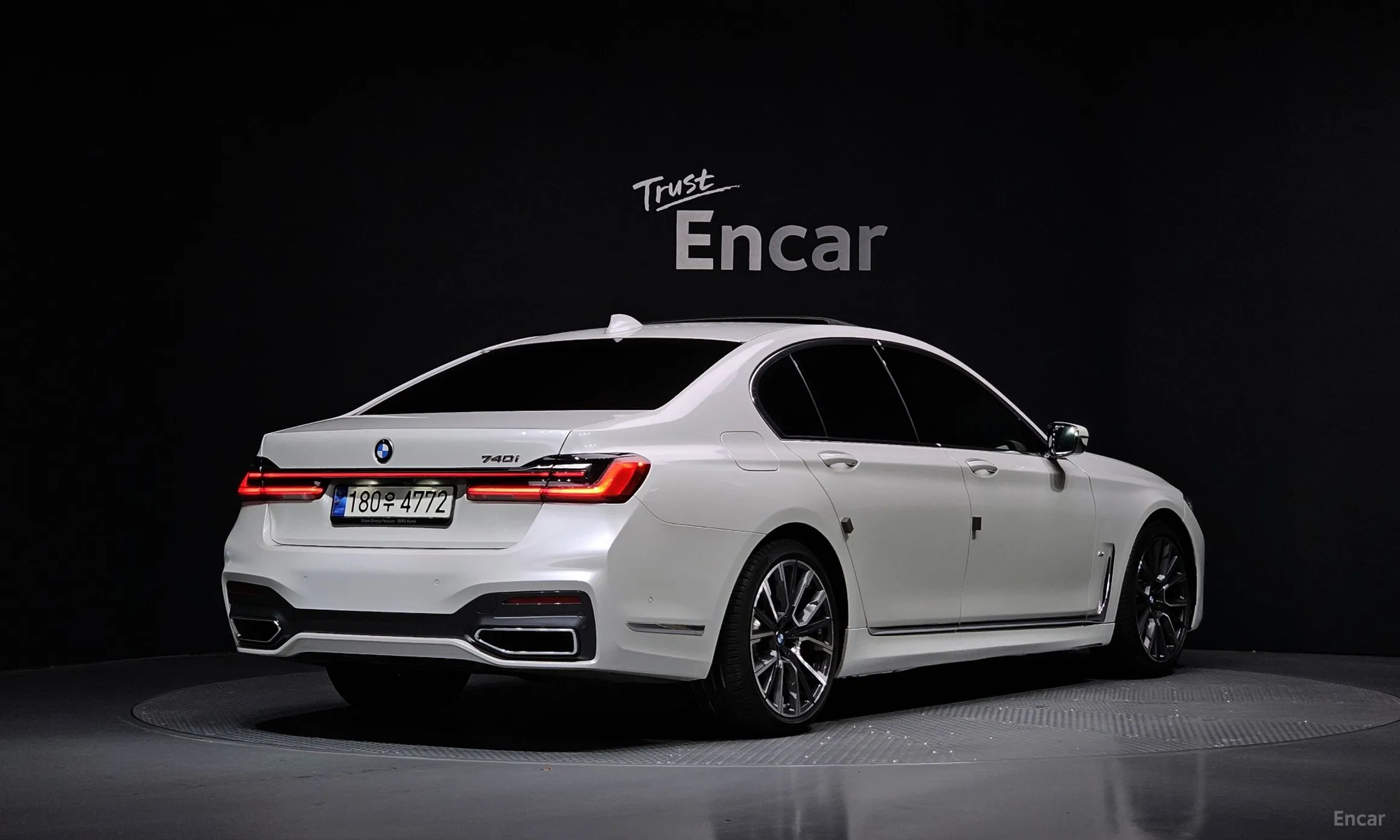 BMW 7 Series (G11)