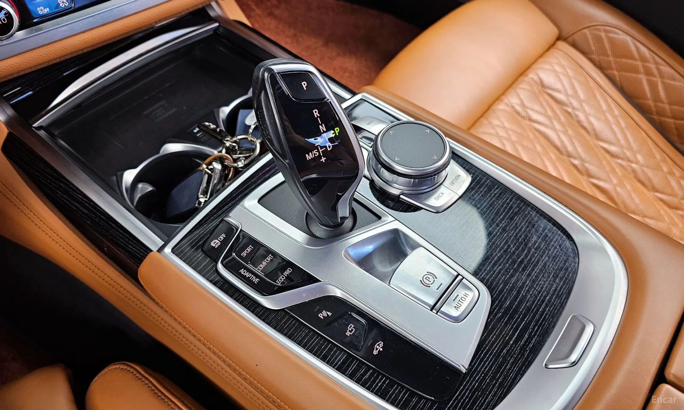 BMW 7 Series (G11) превью 9