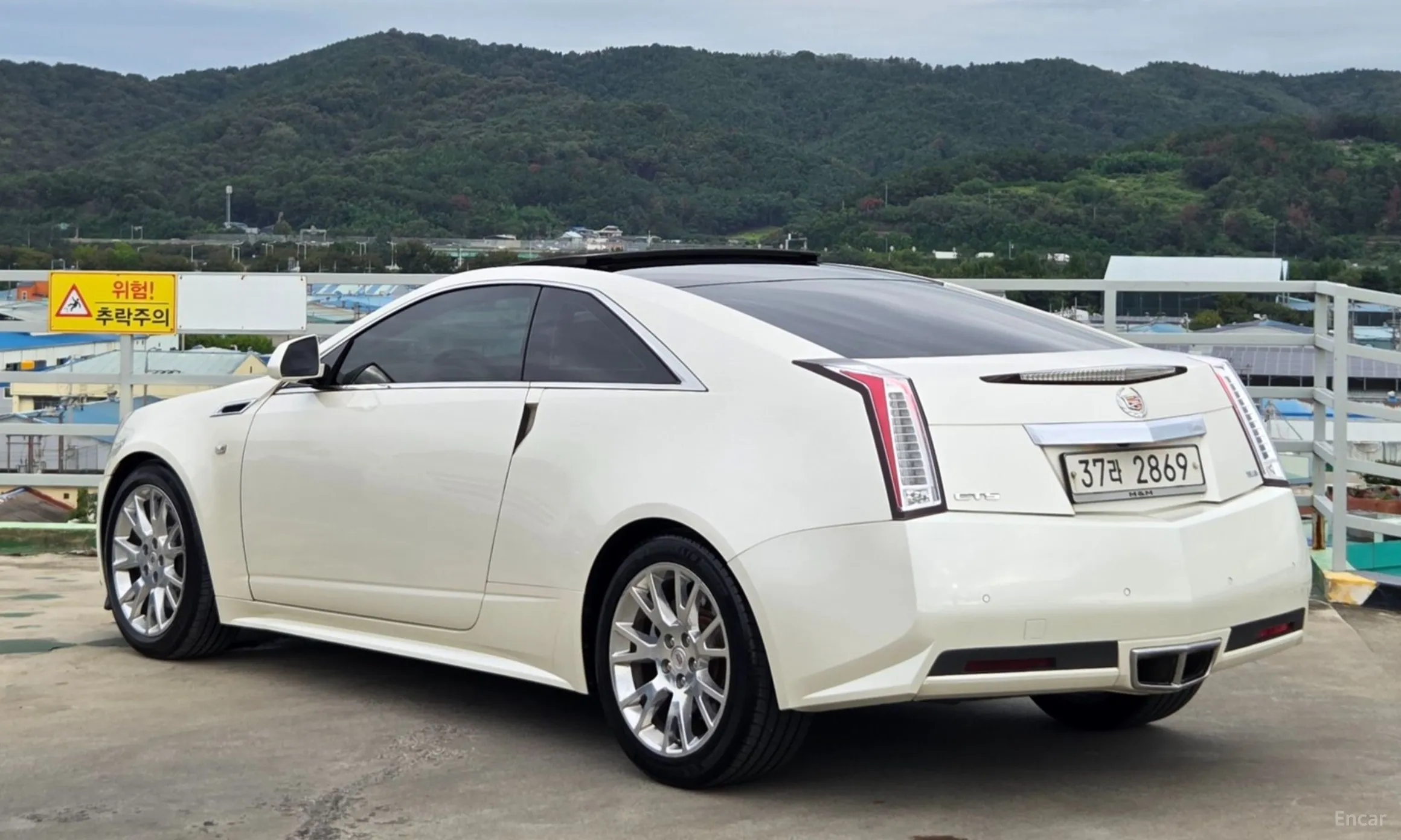 Cadillac CTS Gen 2 превью 16