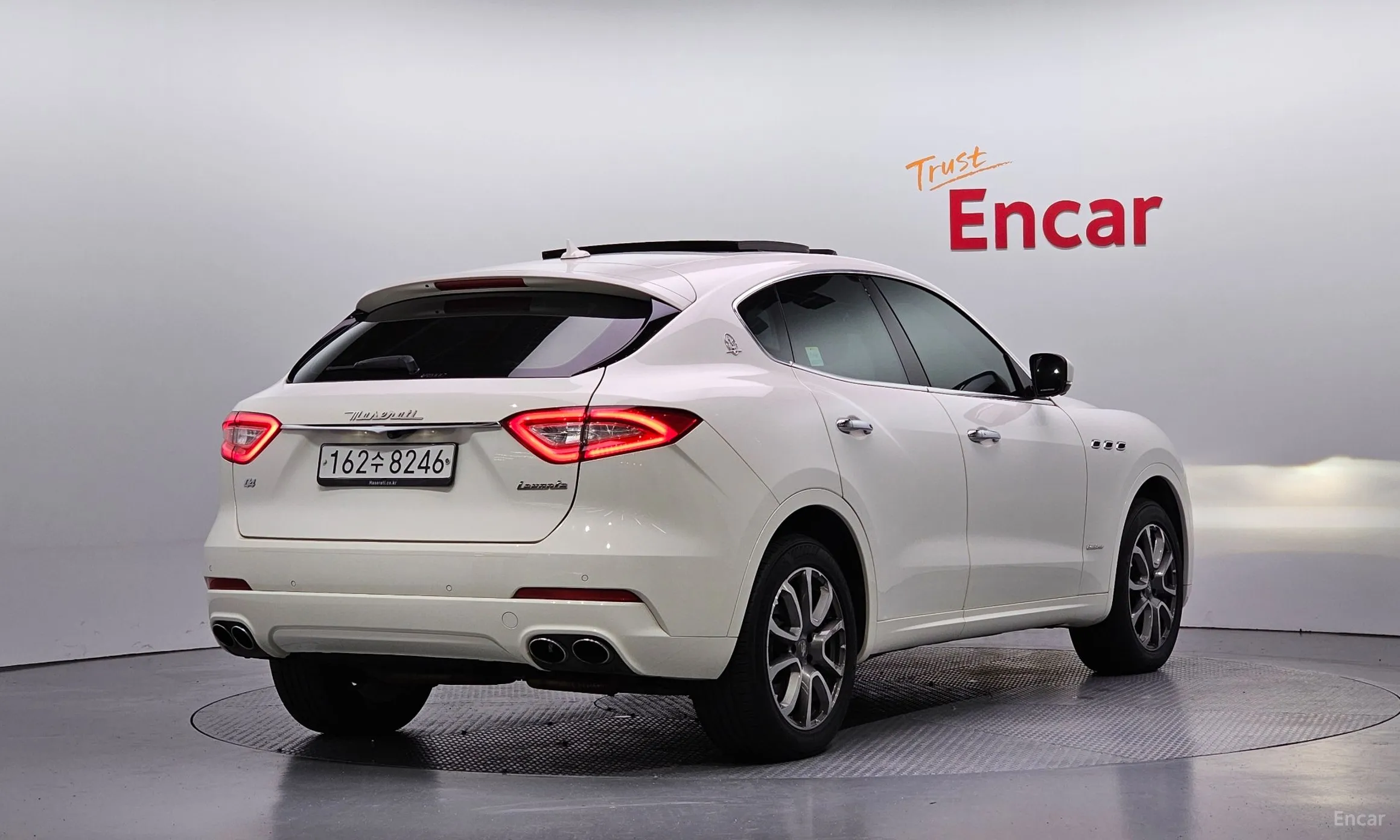Maserati Levante превью 2