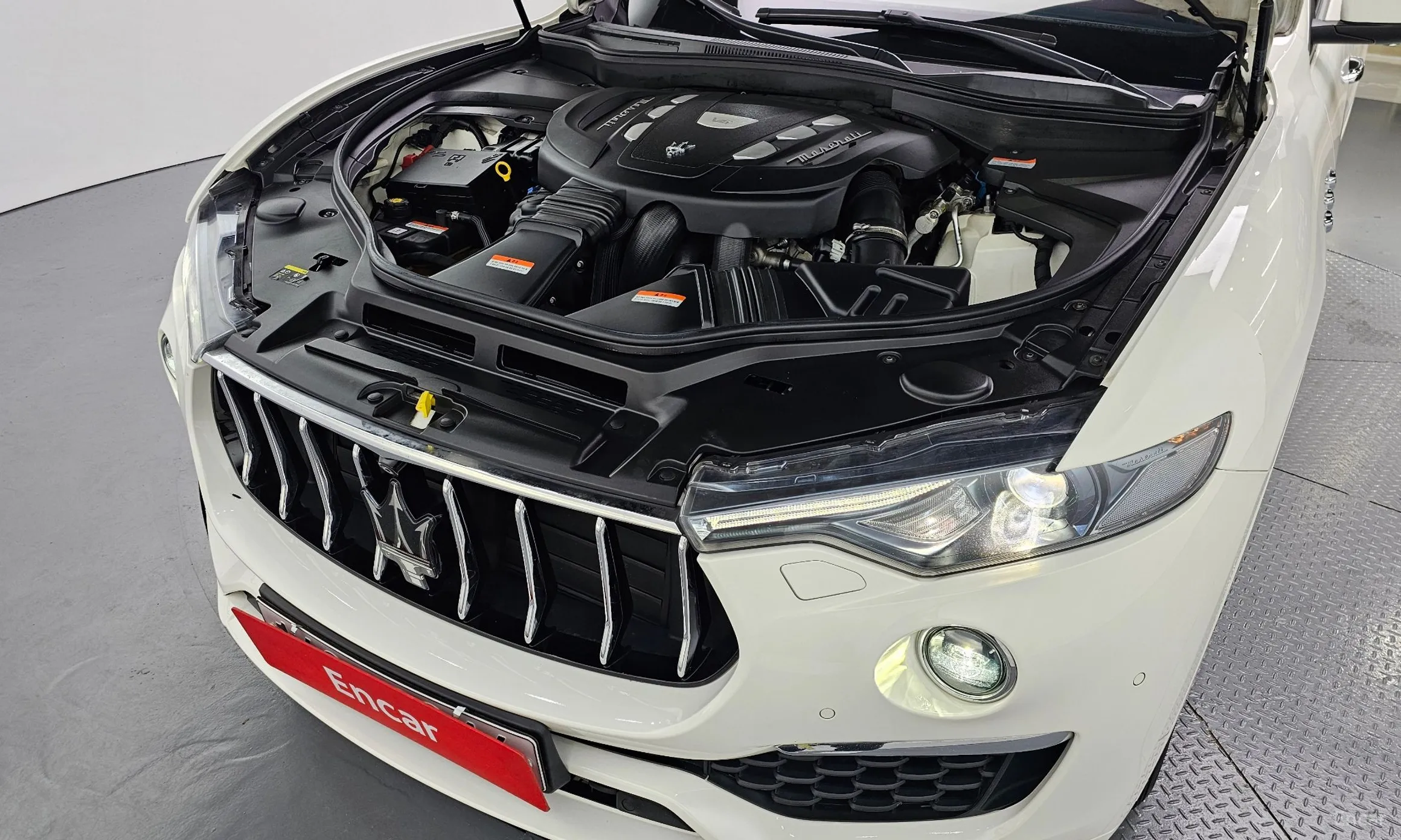 Maserati Levante превью 6