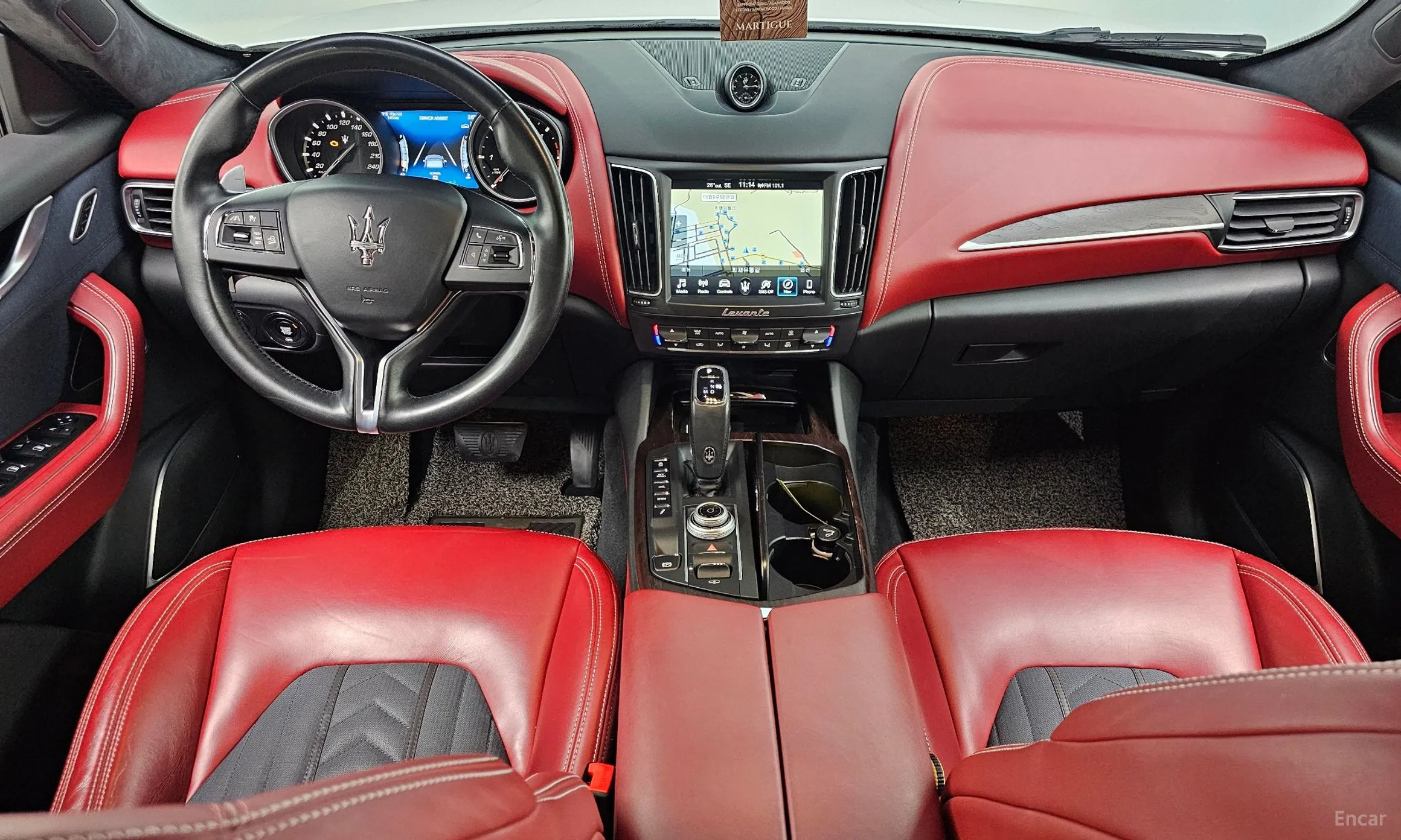 Maserati Levante превью 7