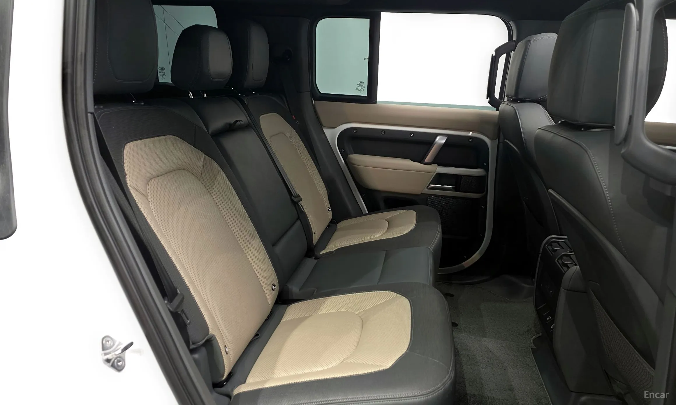 Land Rover Defender (L663) превью 12