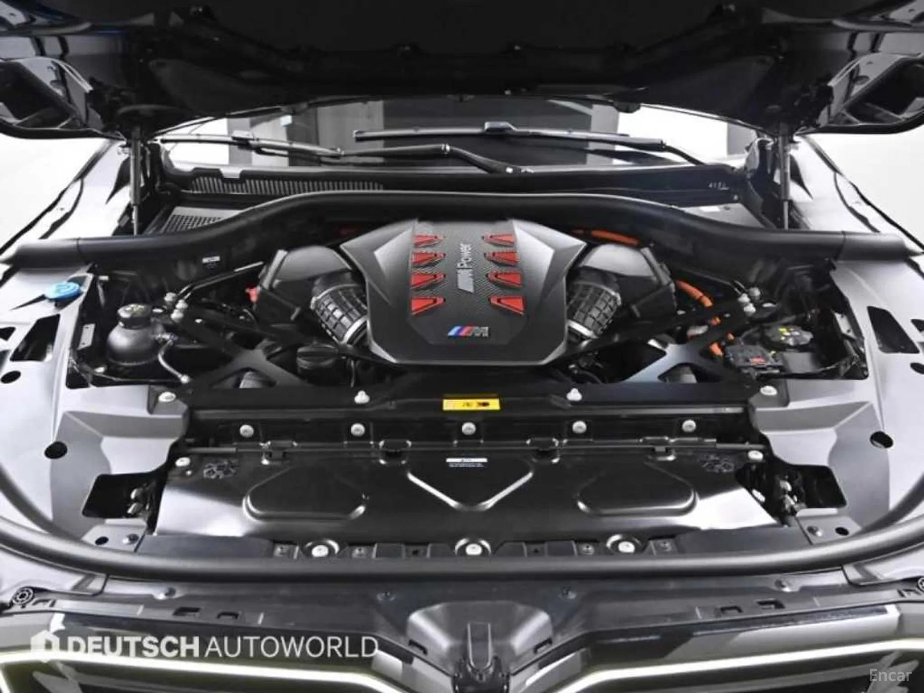 BMW XM (G09) превью 6