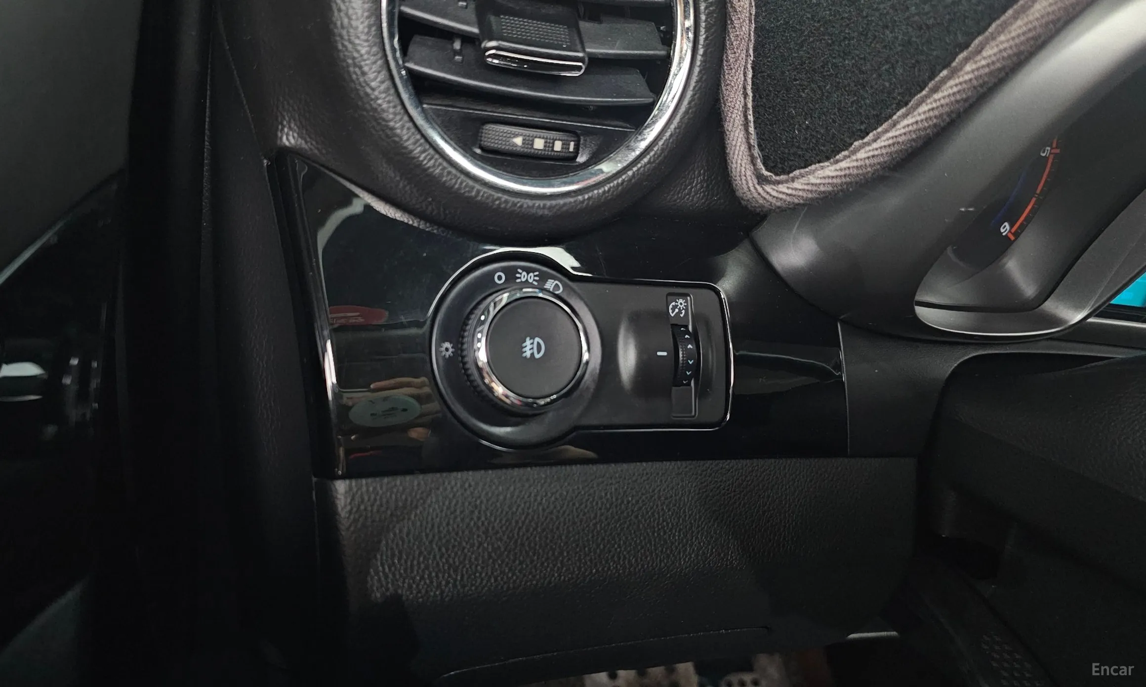 Chevrolet (GM Daewoo) Orlando превью 17