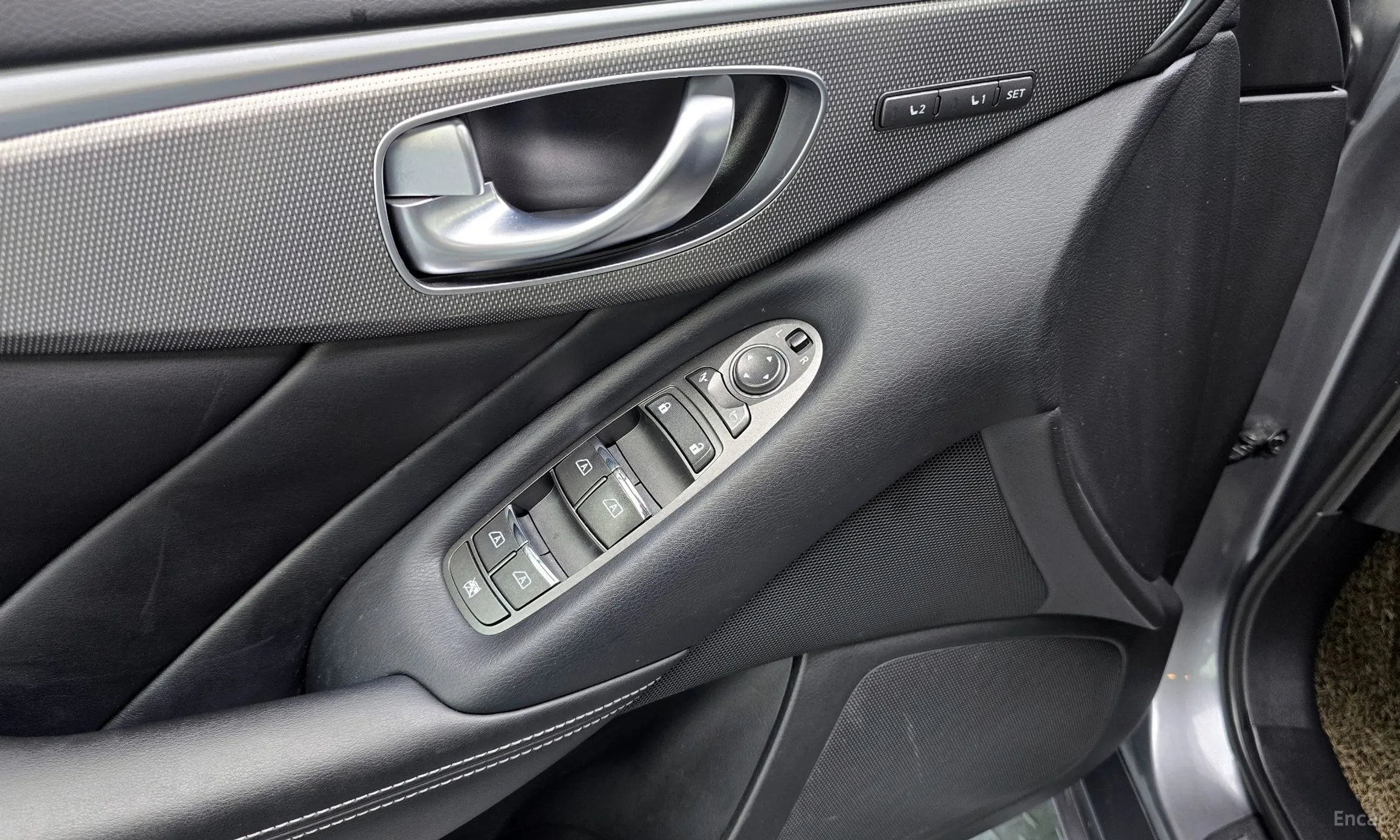 Infiniti Q50 превью 18