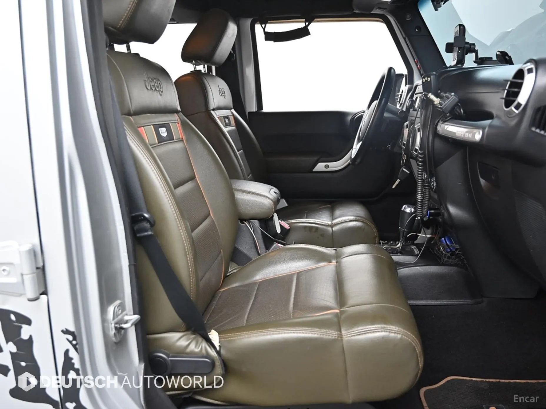 Jeep Wrangler (JK) превью 10