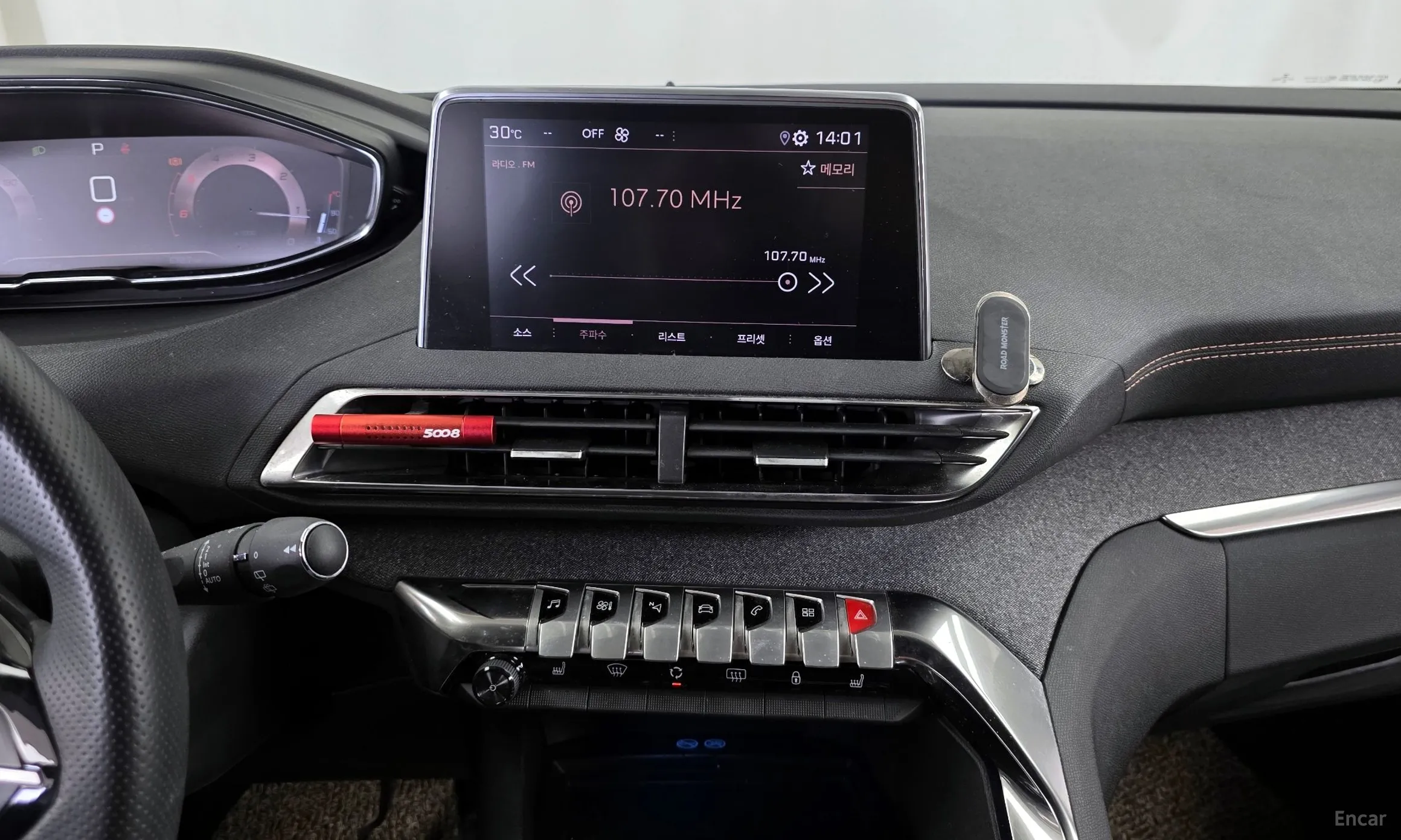 Peugeot 5008 2nd generation превью 14