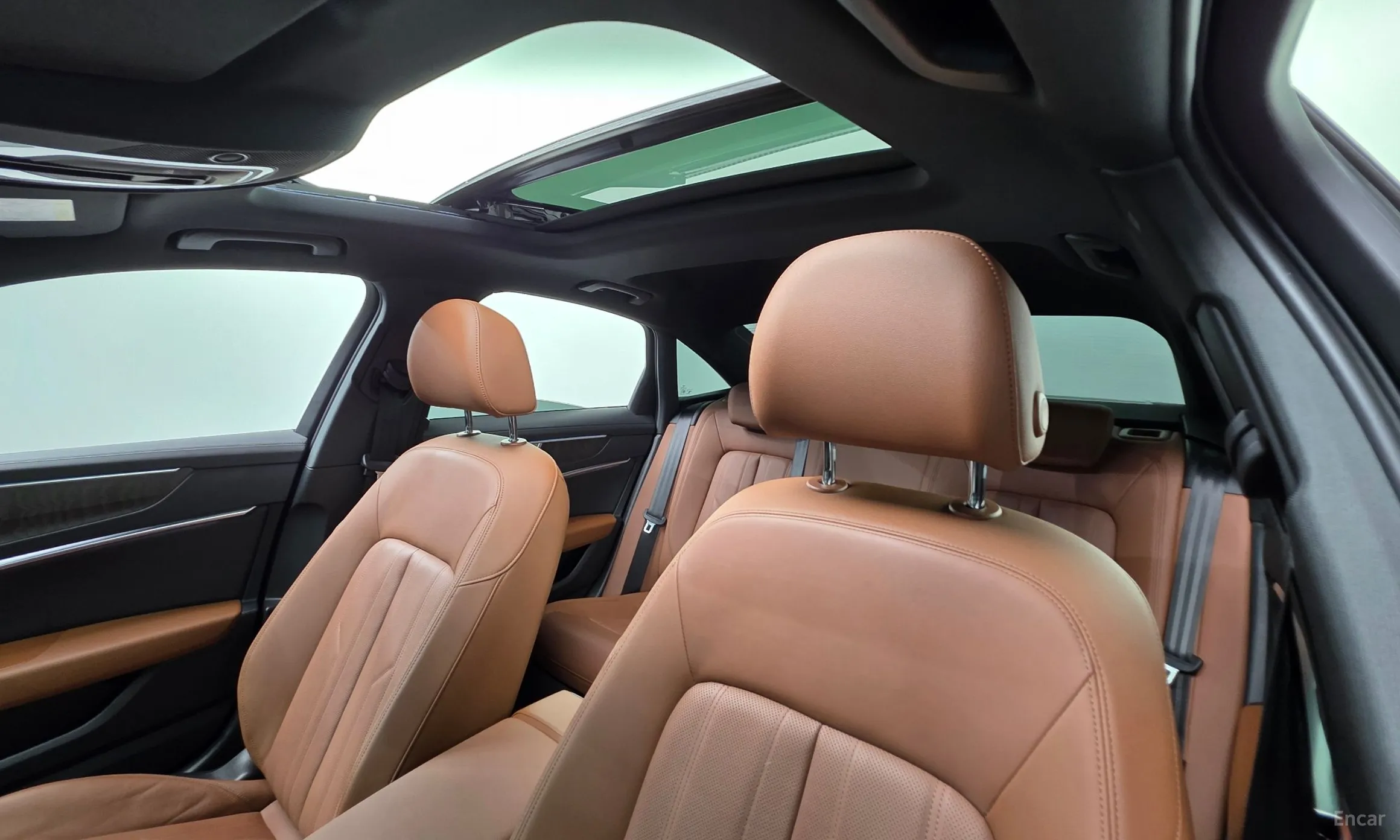 Audi A6 (C8) превью 12