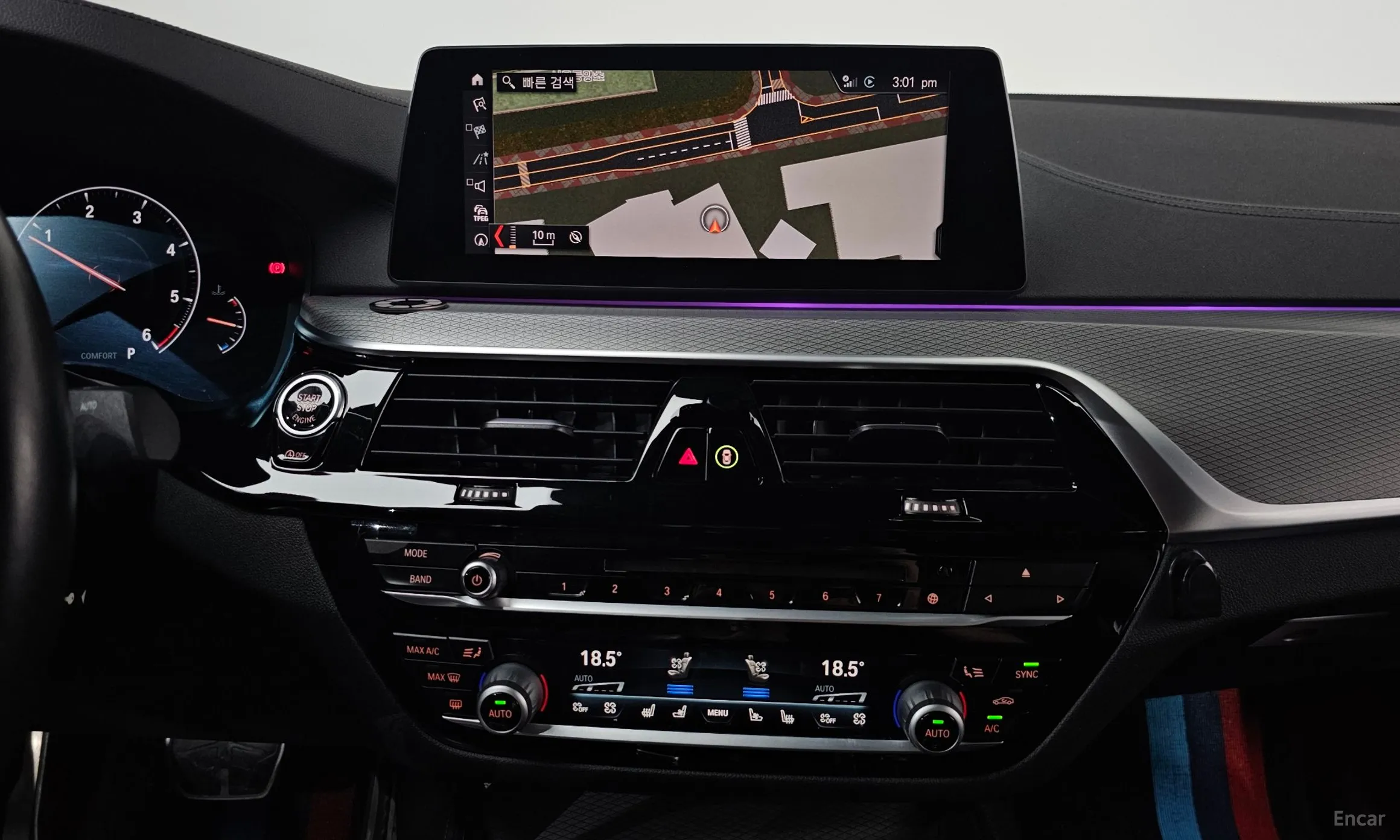 BMW 5 Series (G30) превью 14