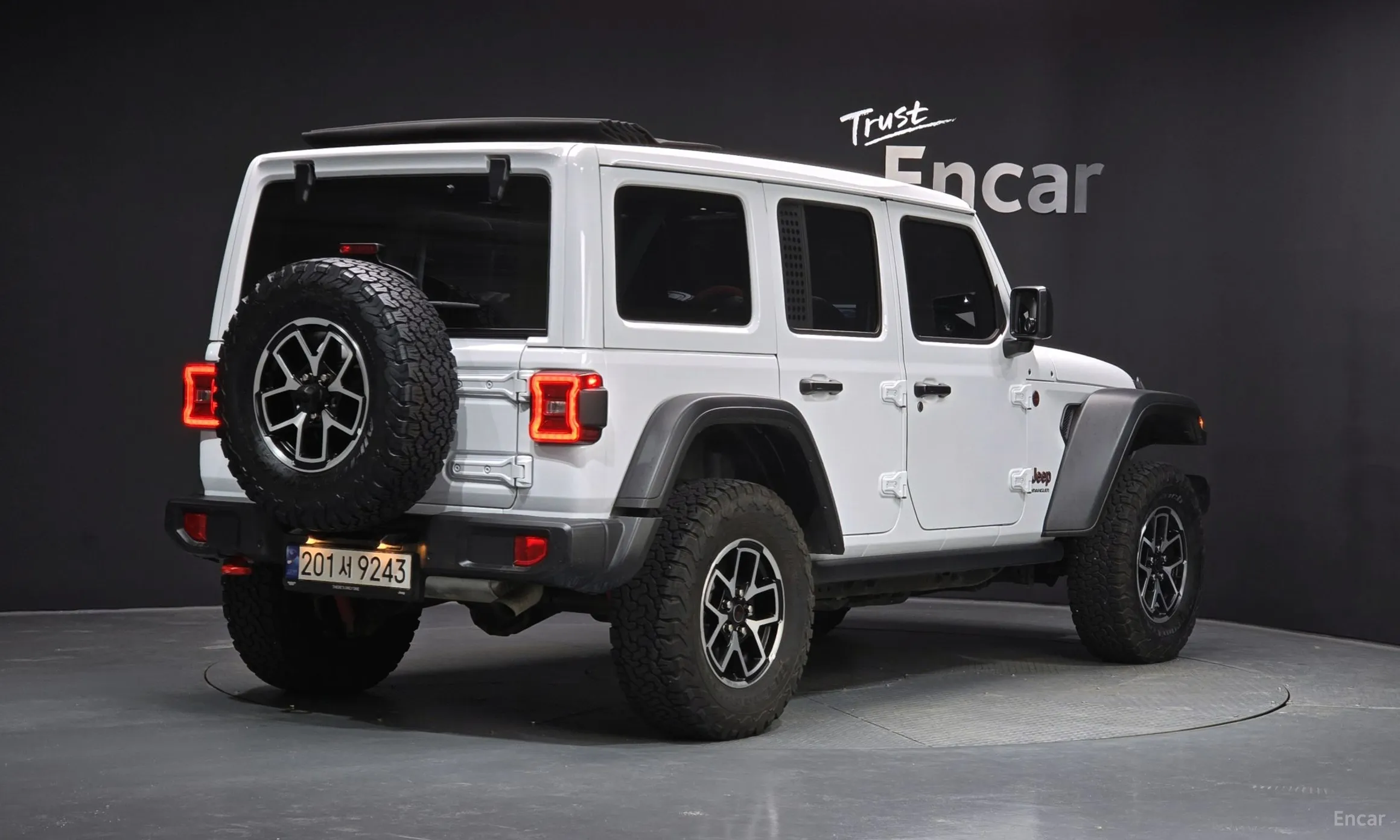 Jeep Wrangler (JL) превью 2