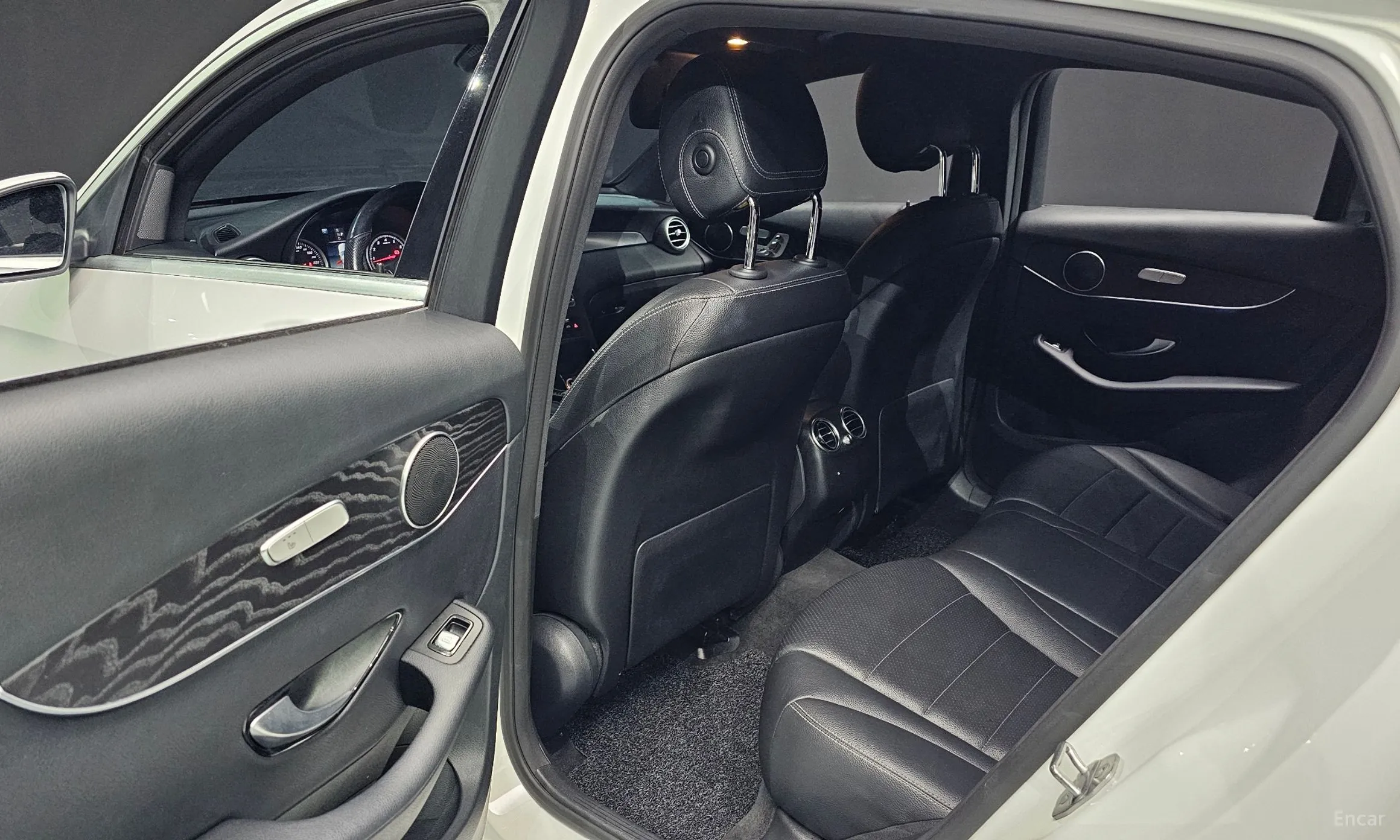 Mercedes Benz GLC-Class X253 превью 17