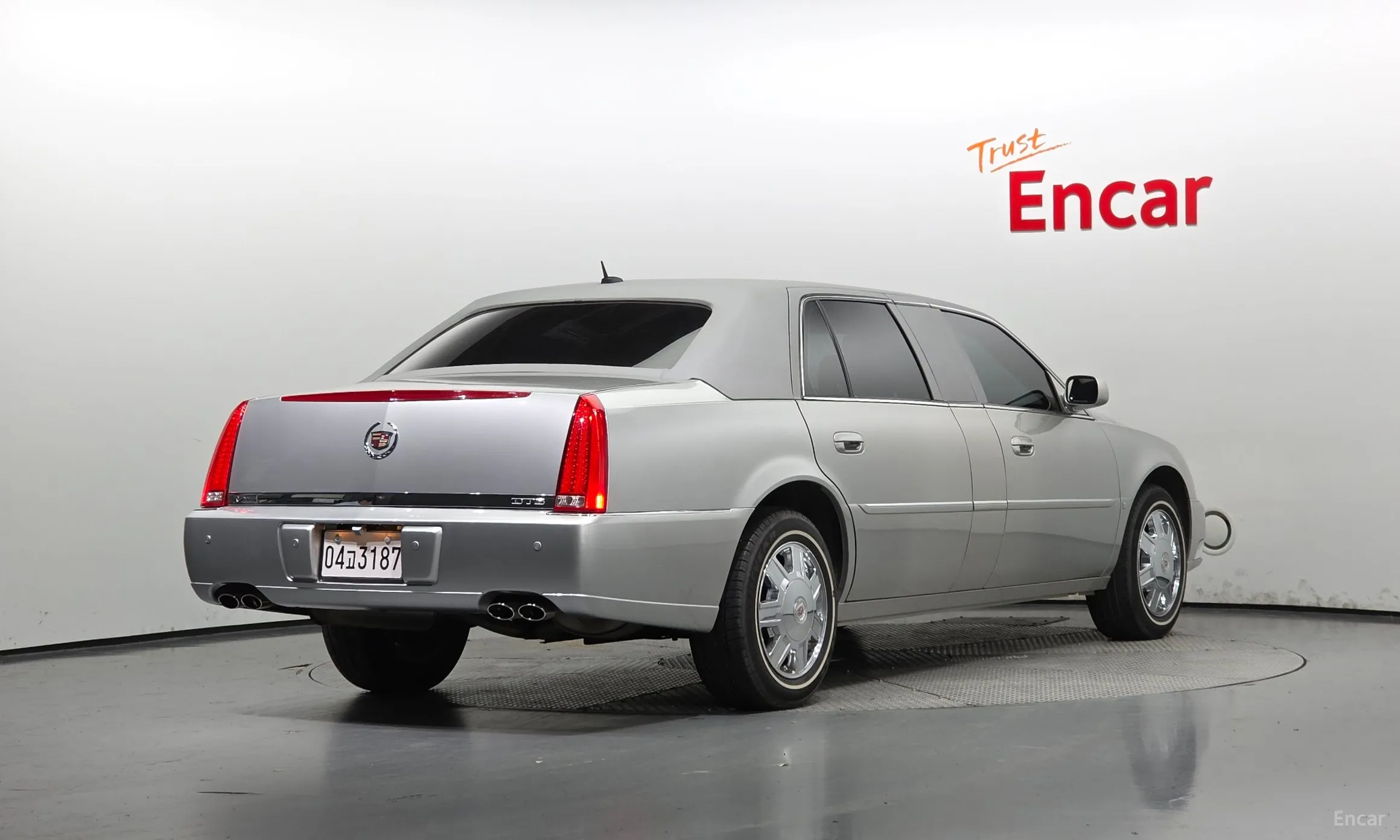 Cadillac DTS