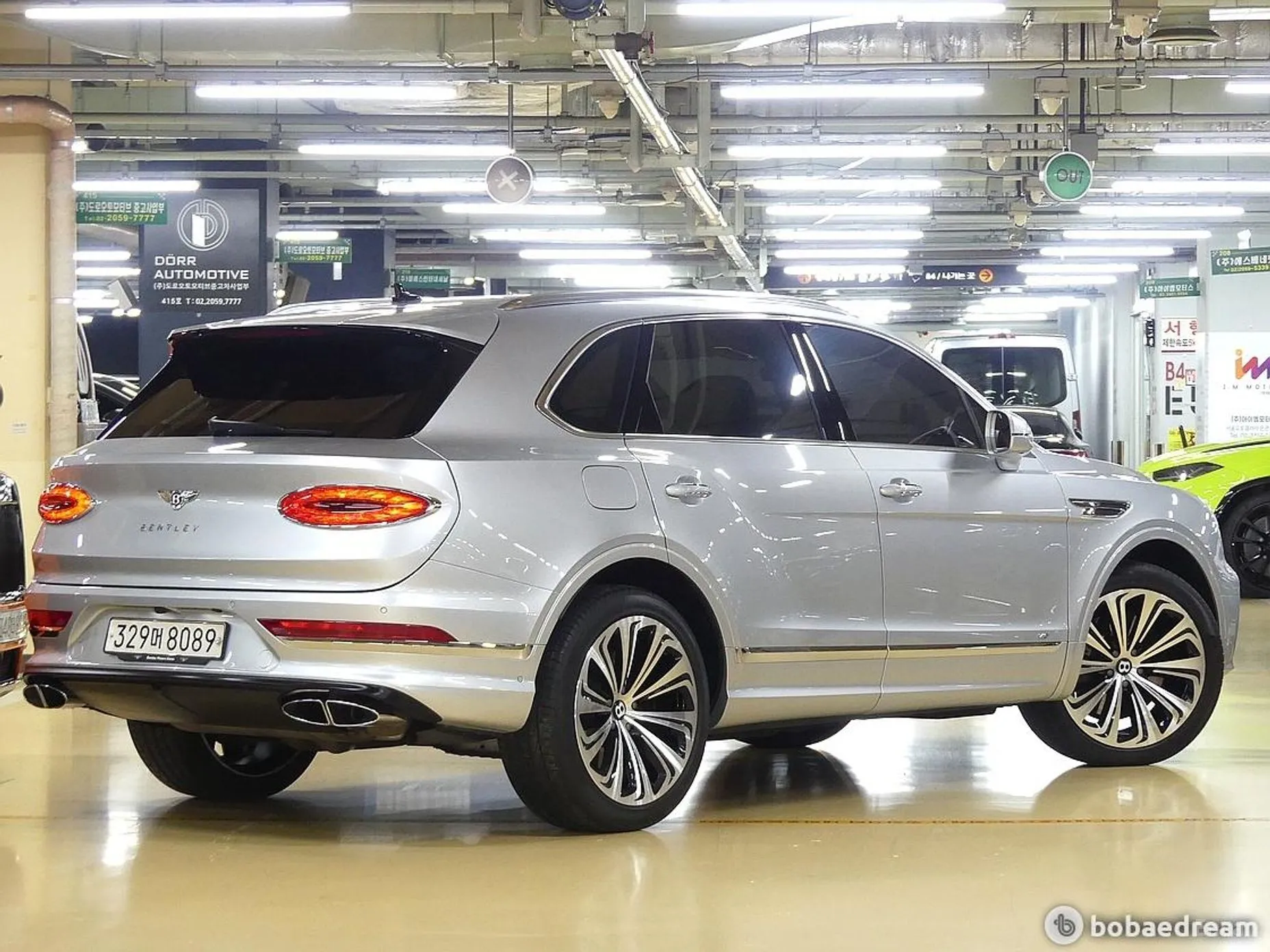 Bentley Bentayga превью 3