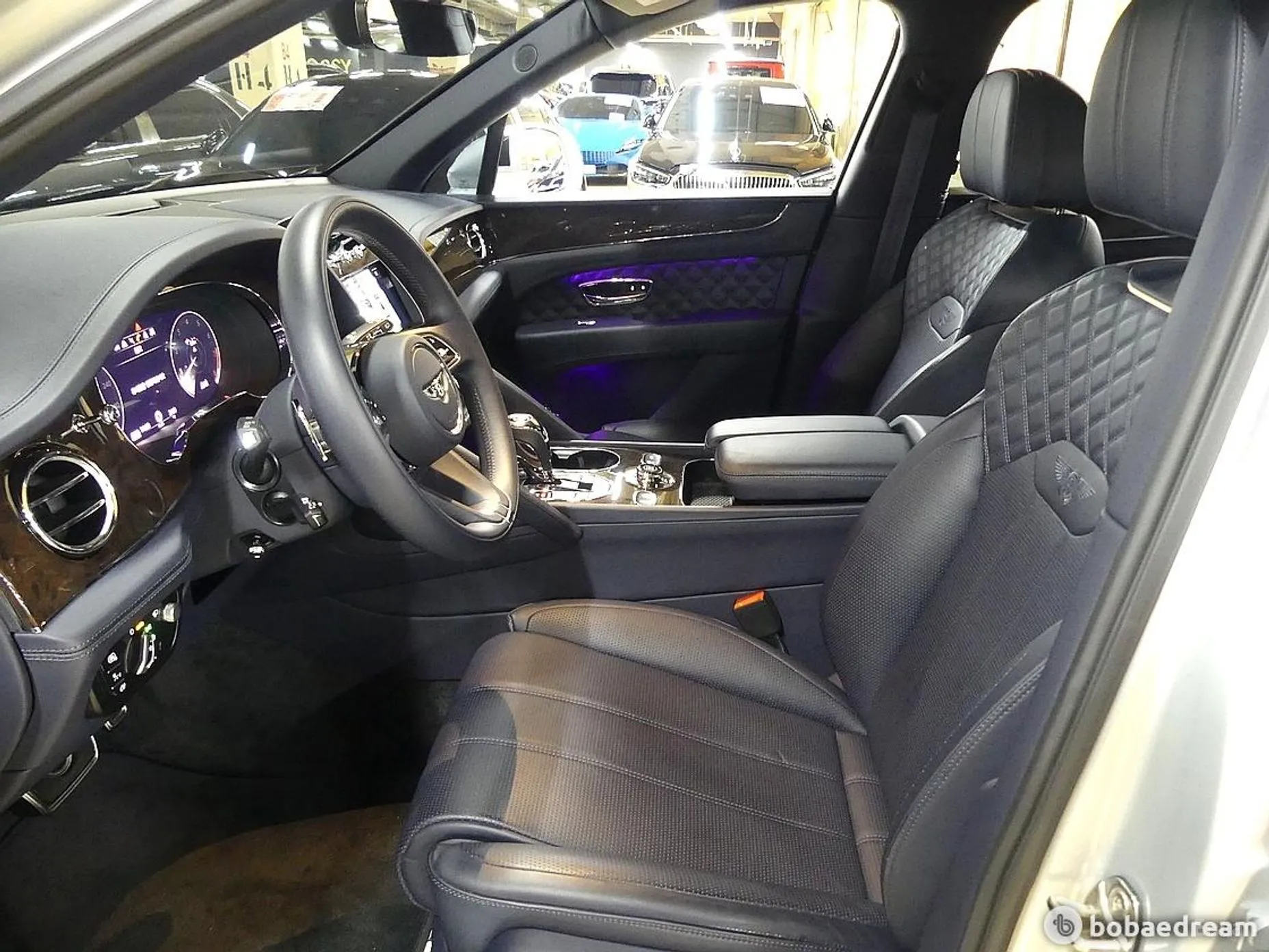 Bentley Bentayga превью 8