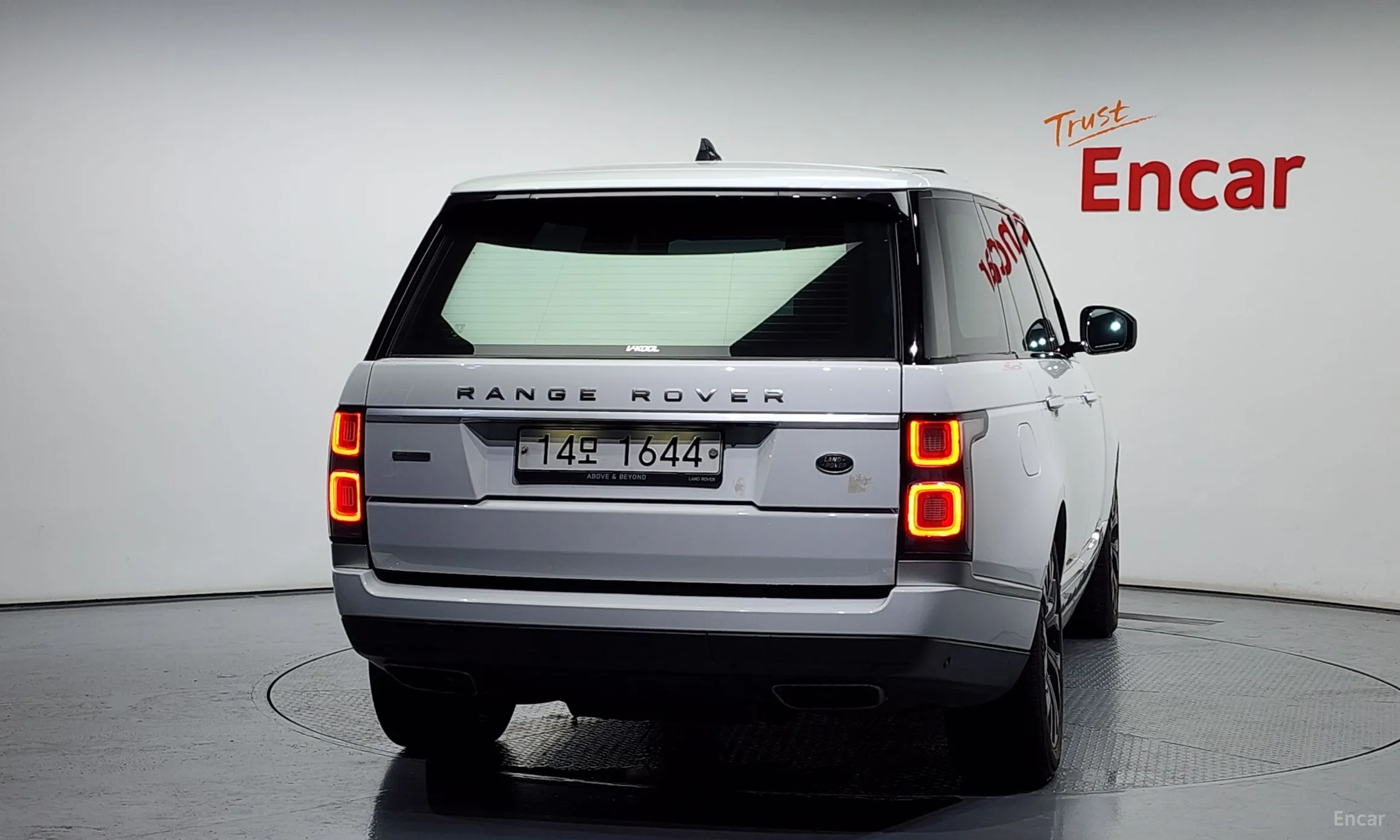 Land Rover Range Rover 4th Generation превью 4