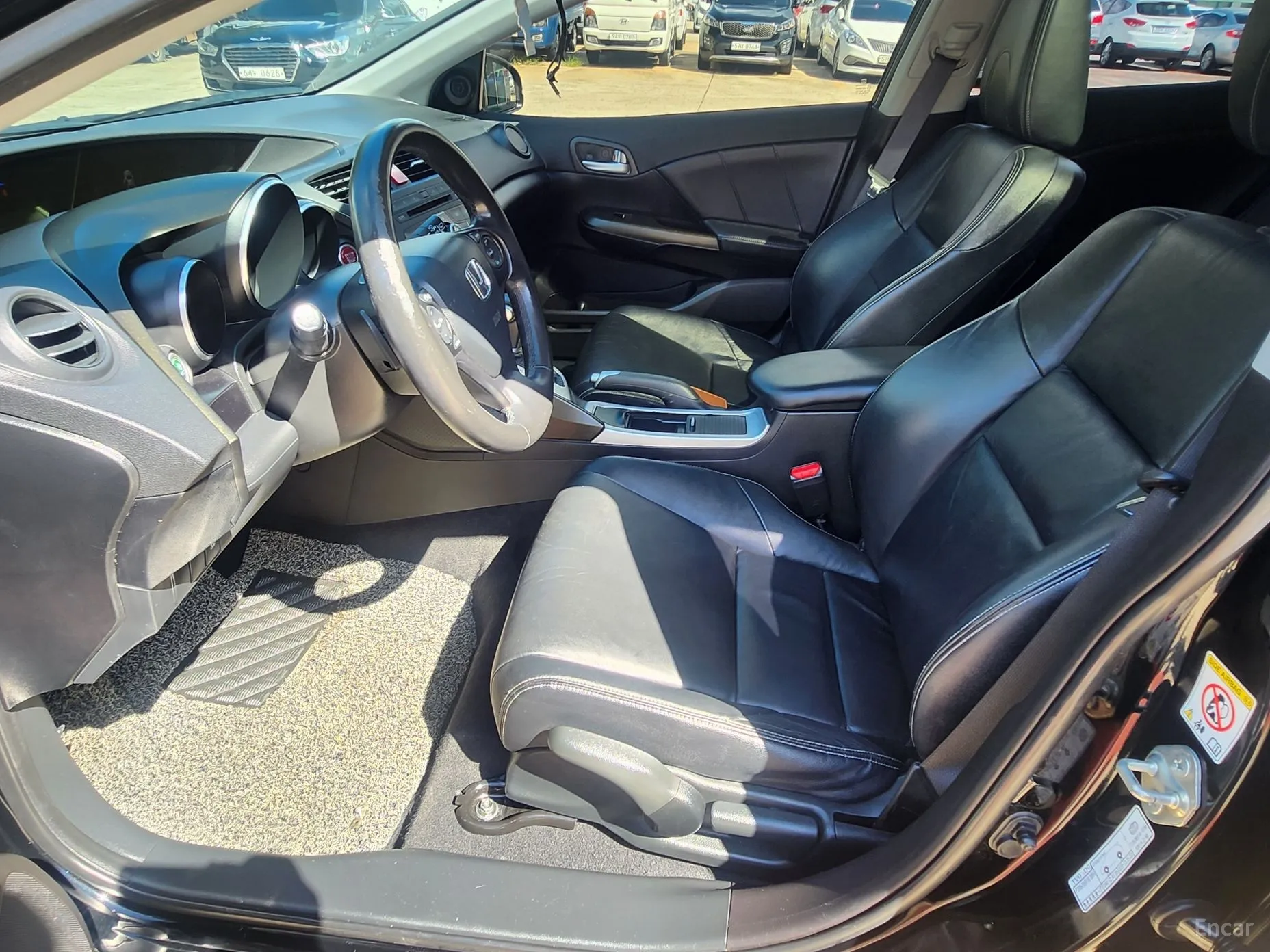 Honda Civic превью 10
