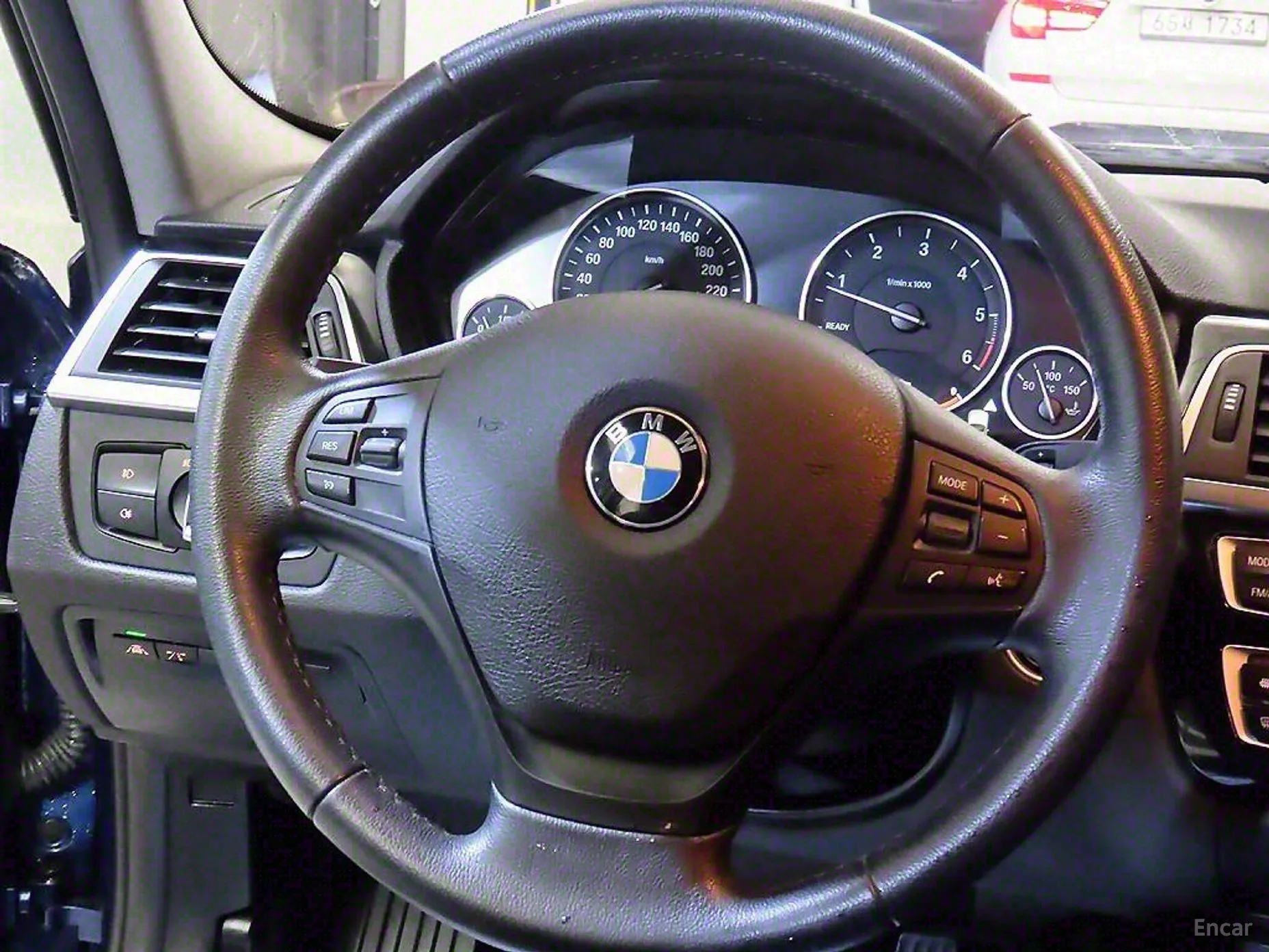 BMW 3 Series (F30) превью 8