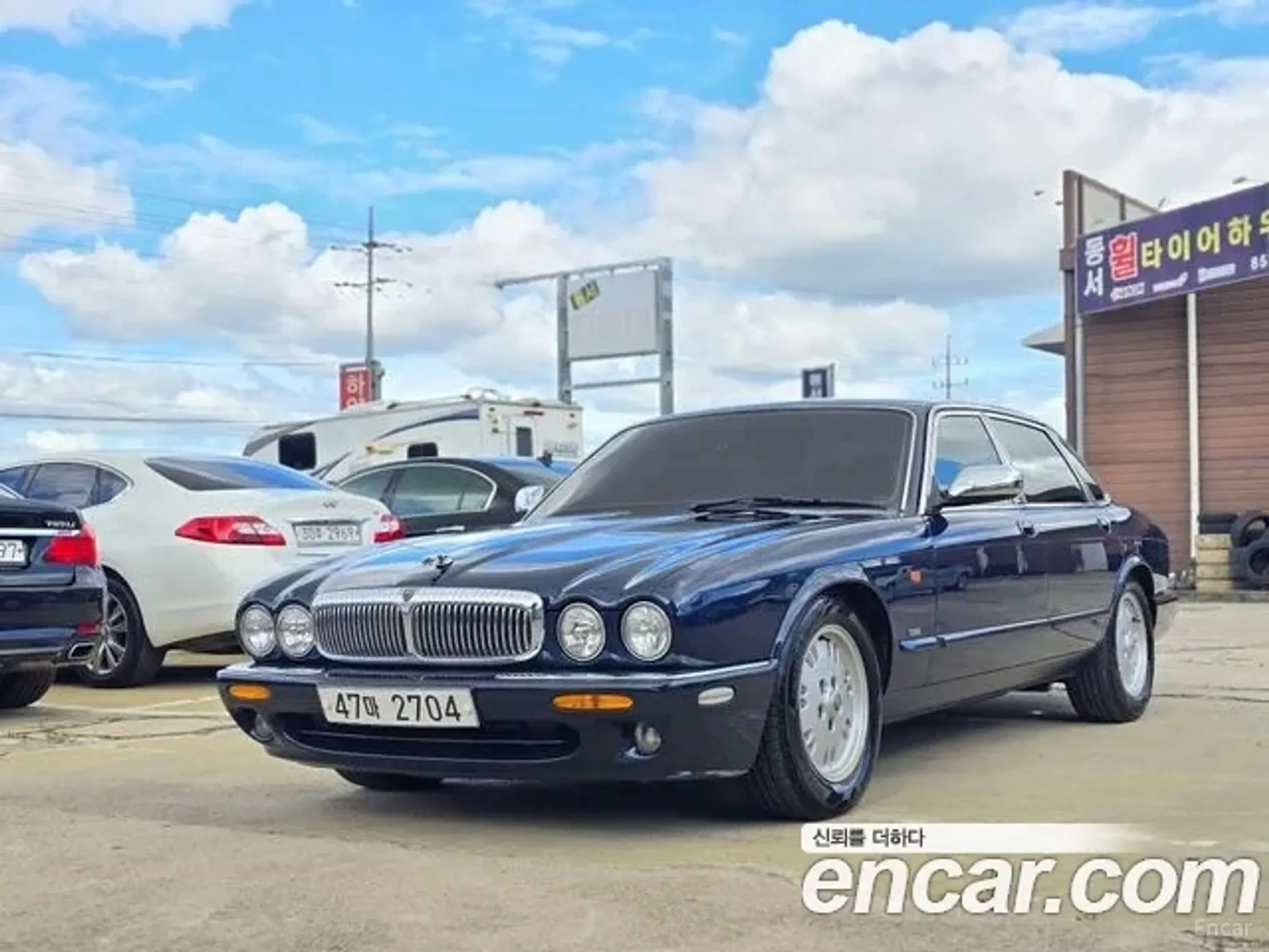 Jaguar XJ-8 превью 6