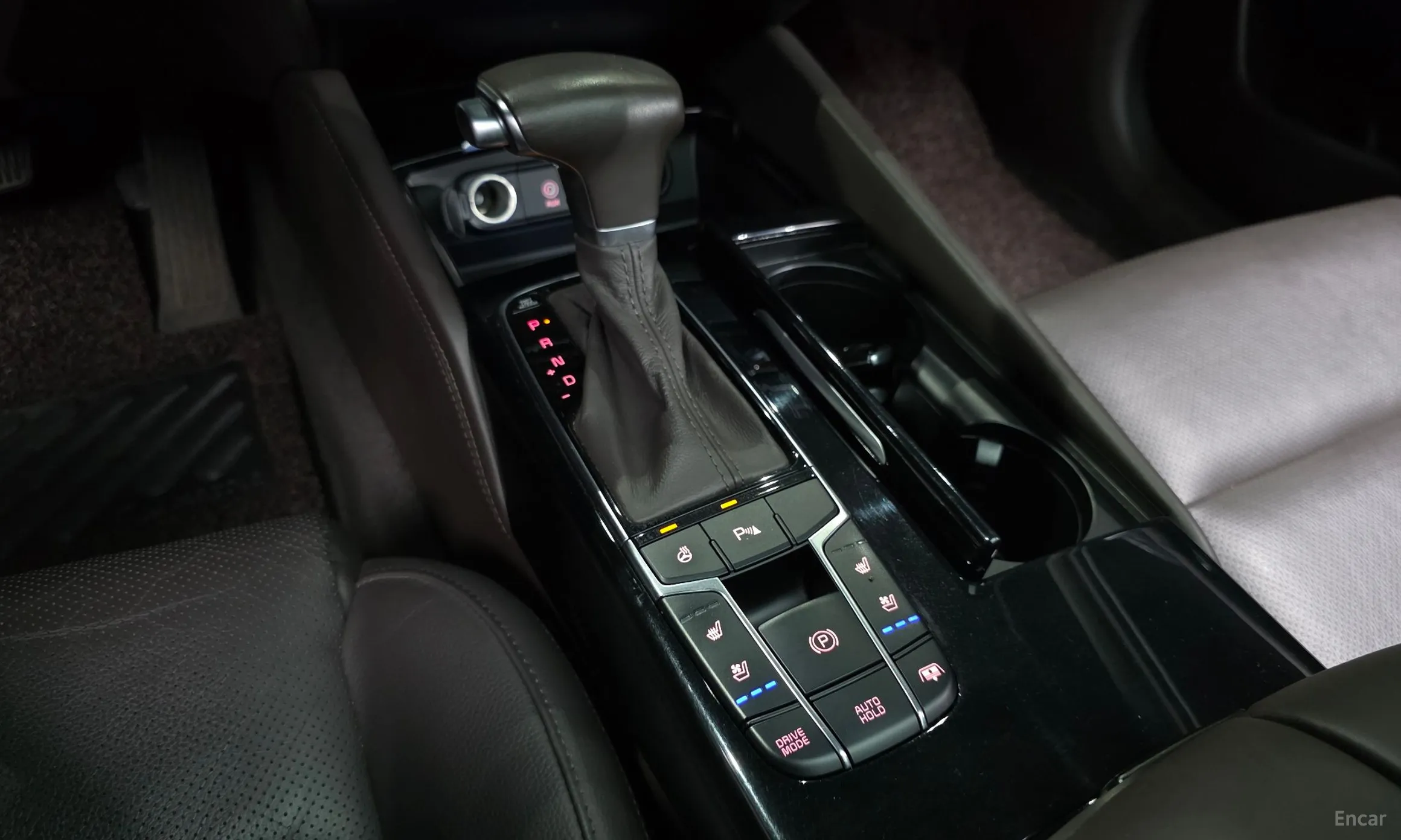 Kia K7 превью 9