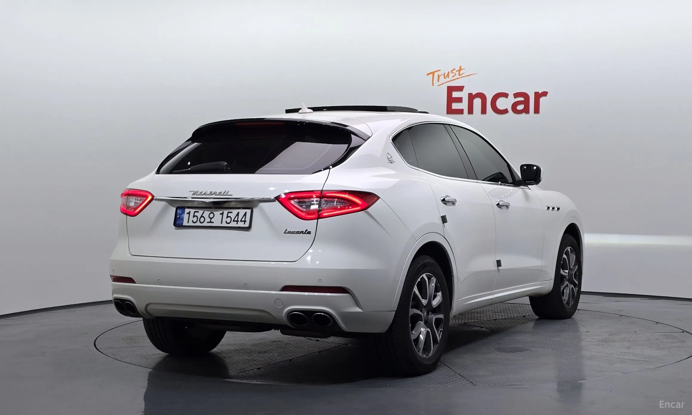 Maserati Levante превью 2