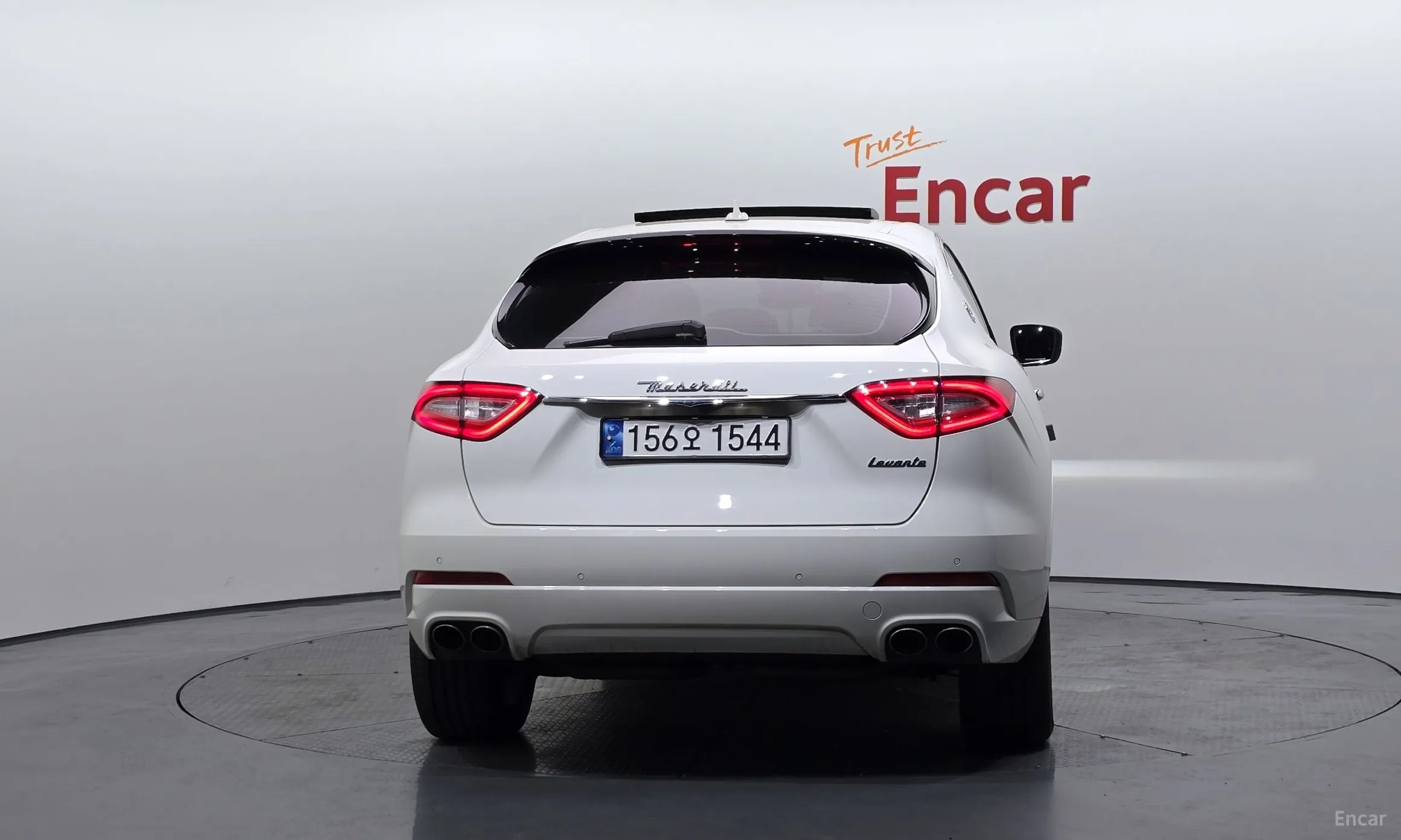 Maserati Levante превью 4