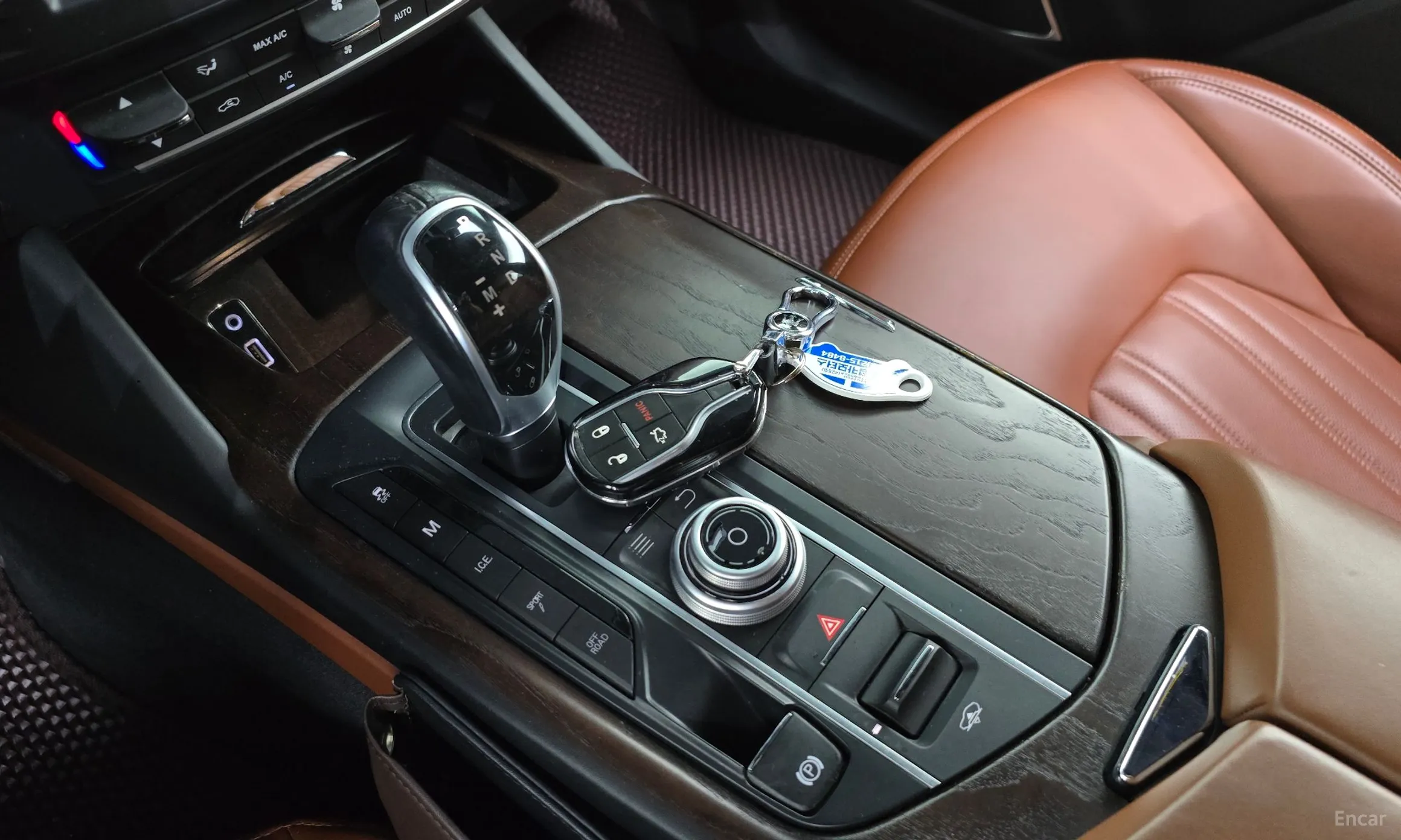 Maserati Levante превью 9