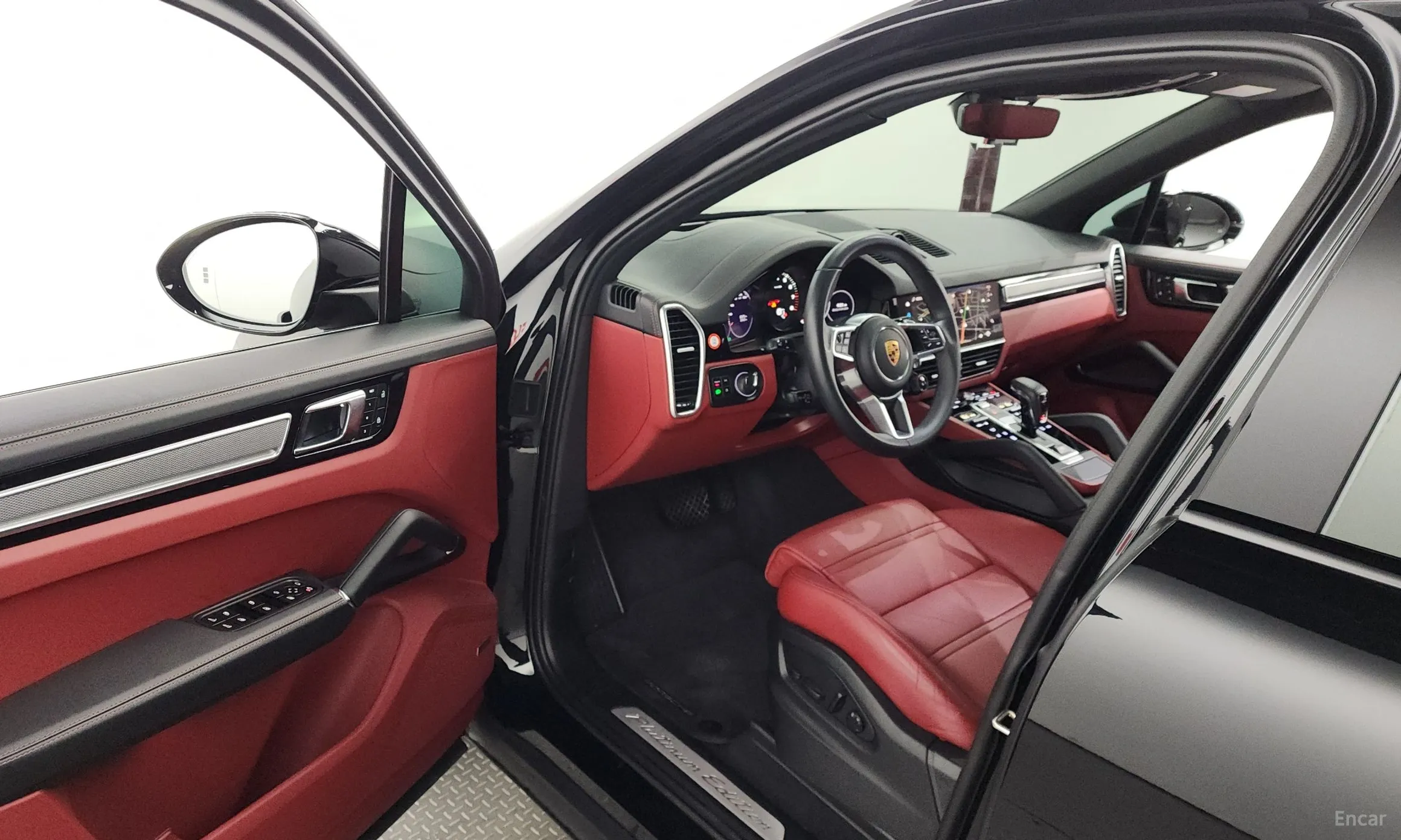 Porsche Cayenne (PO536) превью 10