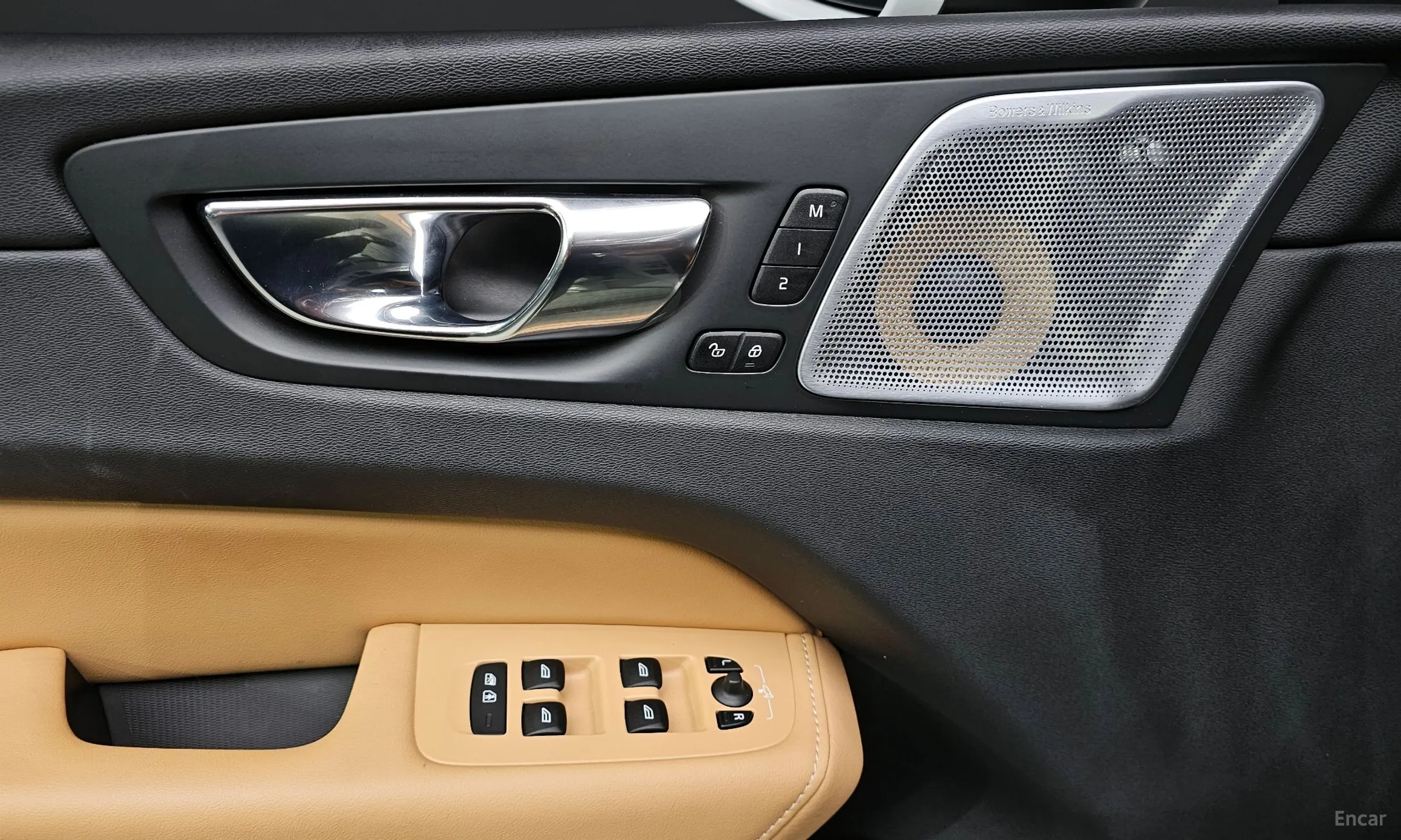 Volvo XC60 Gen 2 превью 13