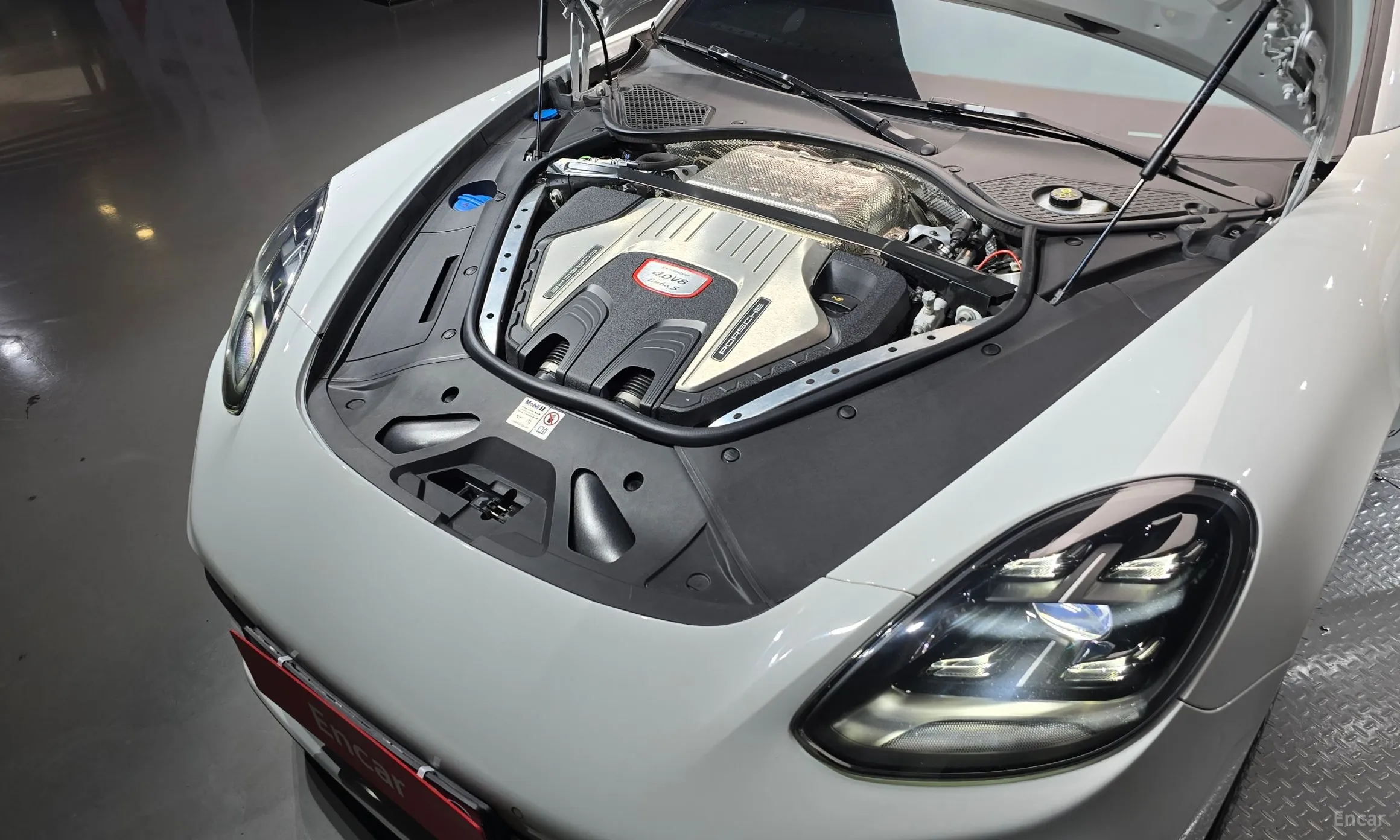 Porsche Panamera (971) превью 6