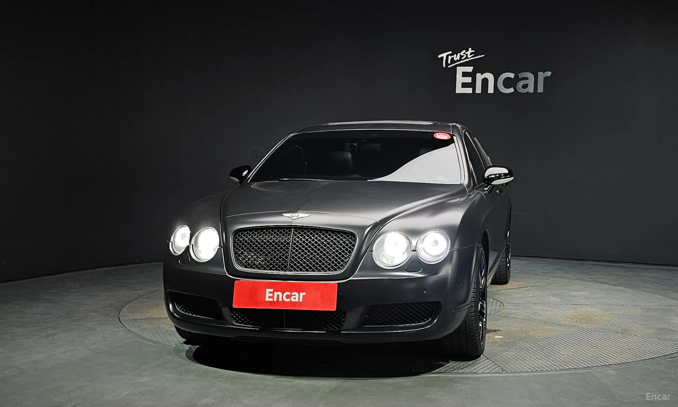Bentley Flying Spur Gen 1 превью 3
