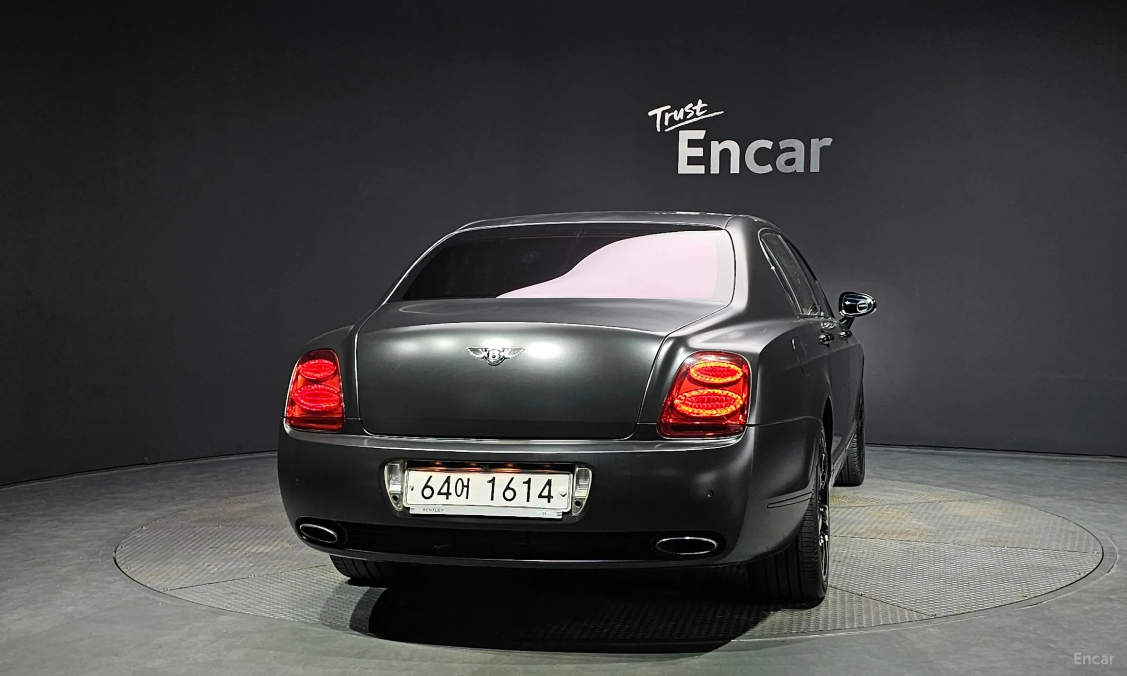 Bentley Flying Spur Gen 1 превью 4