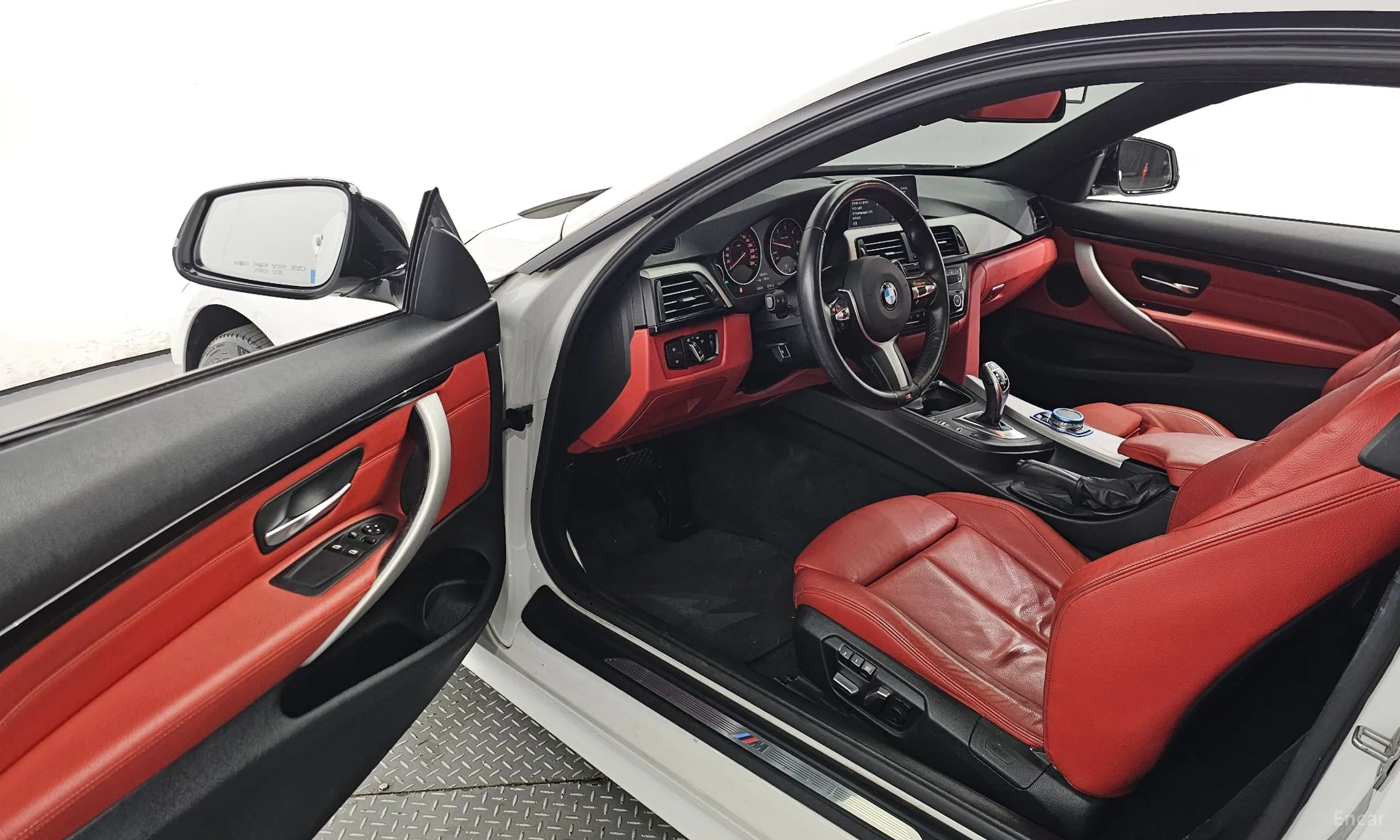 BMW Series 4 (F32) превью 10