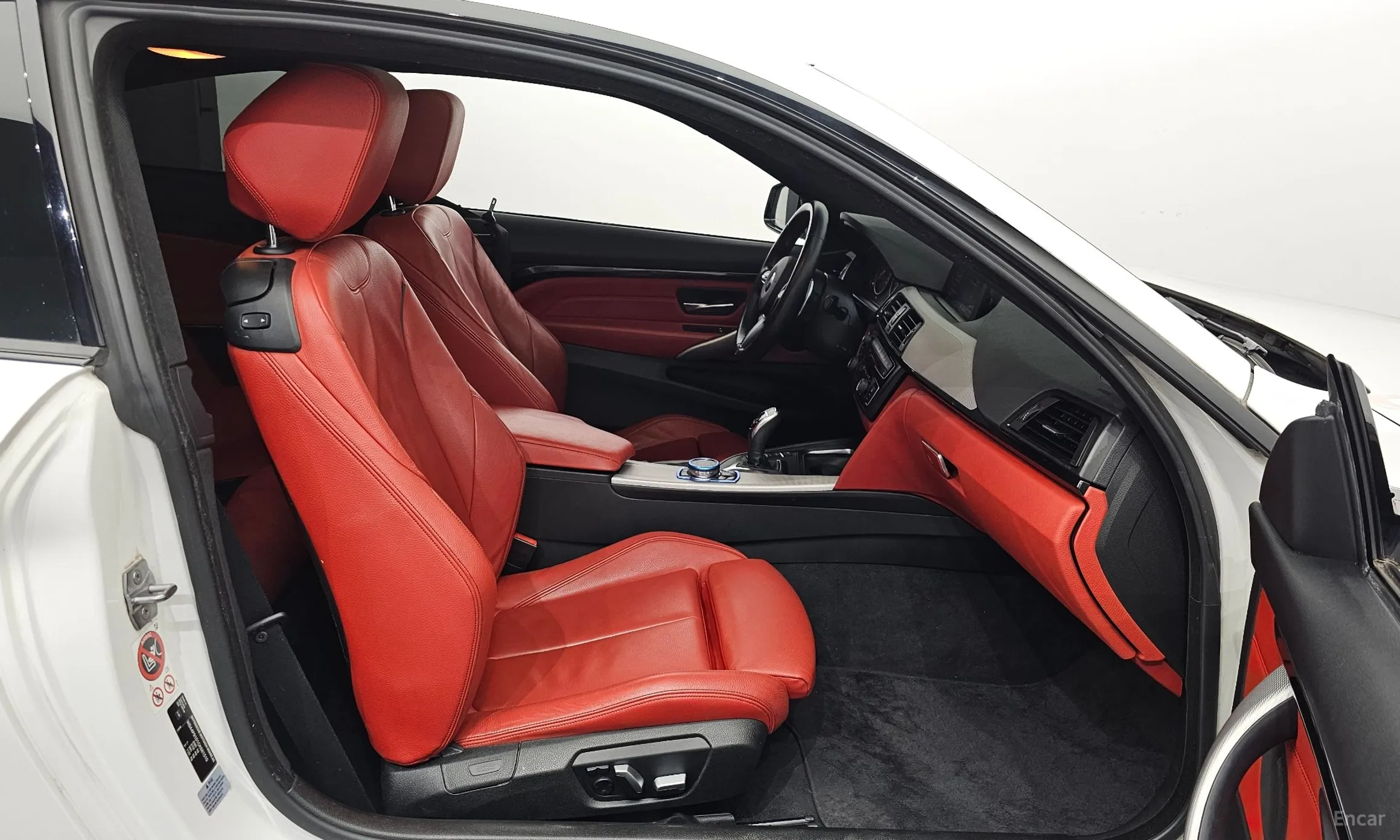 BMW Series 4 (F32) превью 11