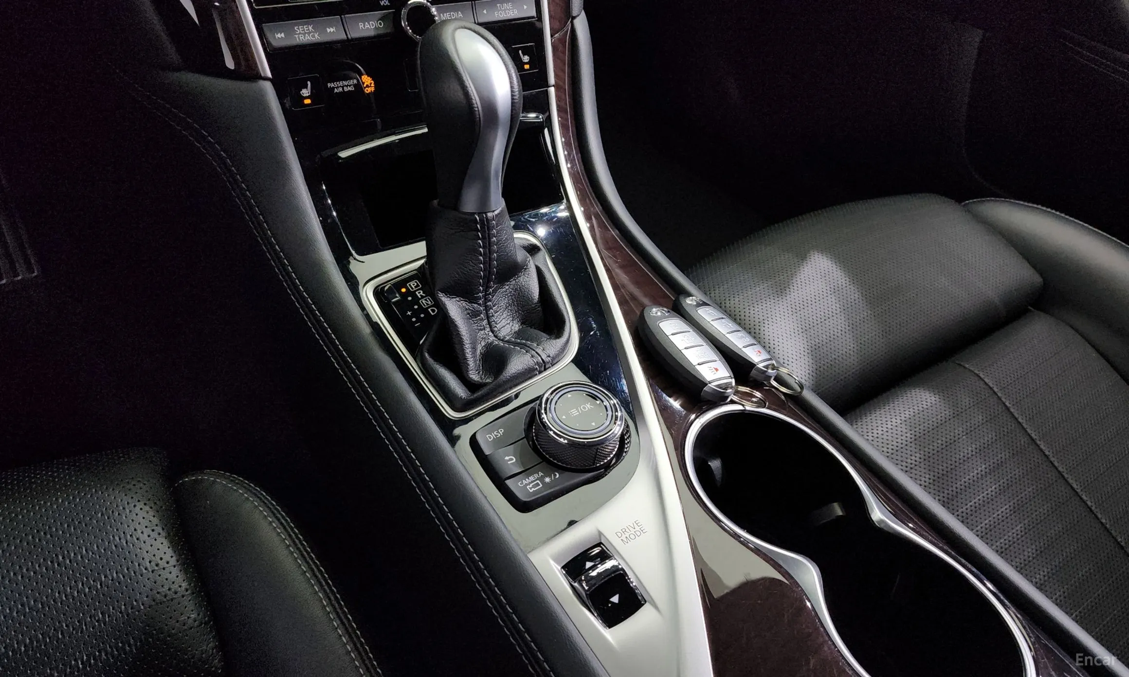Infiniti Q50 превью 9