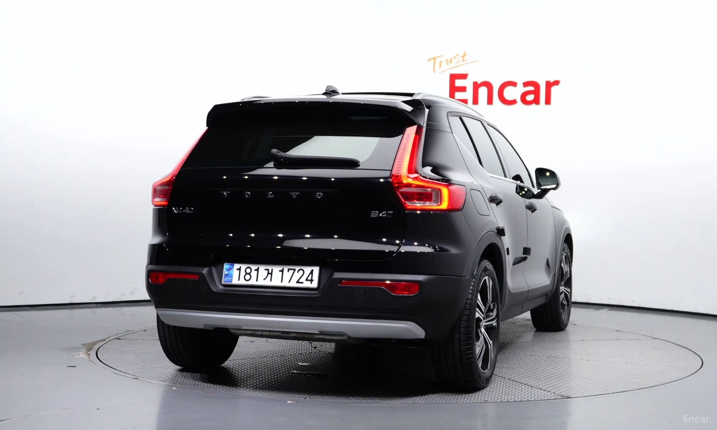 Volvo XC40 превью 2